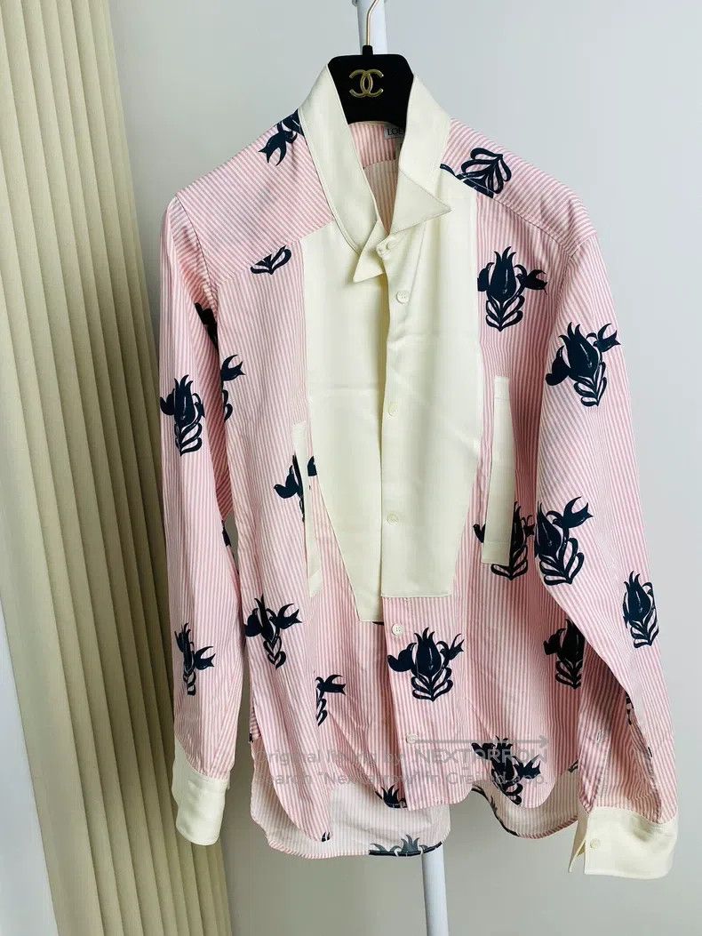 Loewe Loewe Printed asymmetric silk shirt Size XS / US 0-2 / IT 36-38 - 2 Thumbnail