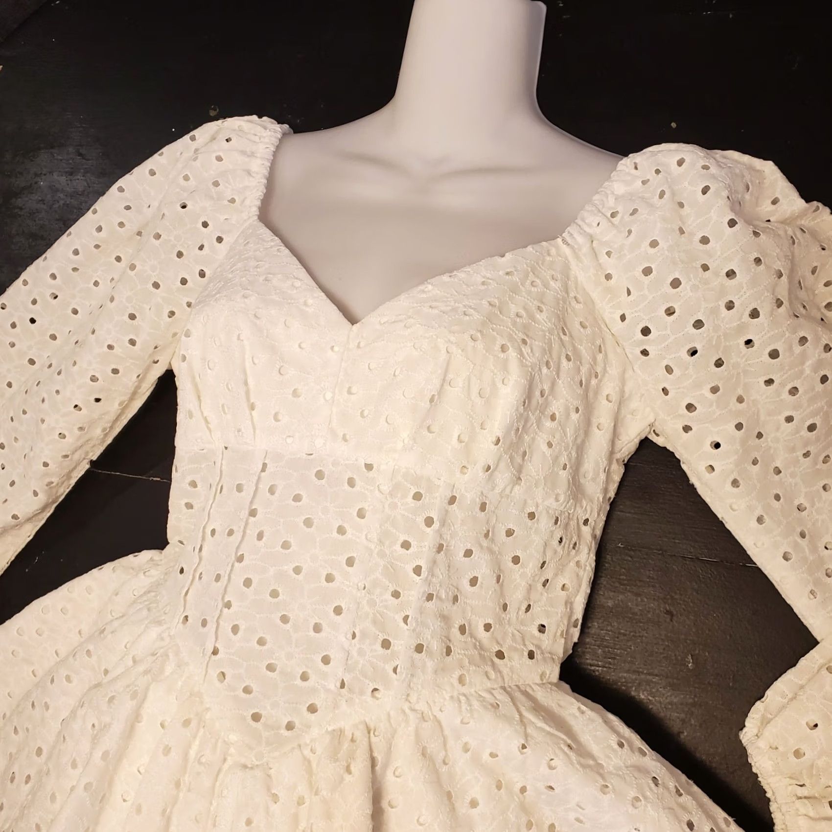 Vintage VINTAGE D & M Eyelet Lace Tiered Mini Dress Bohemian Cottagecore Cowgirl Western XS? Size M / US 6-8 / IT 42-44 - 3 Thumbnail