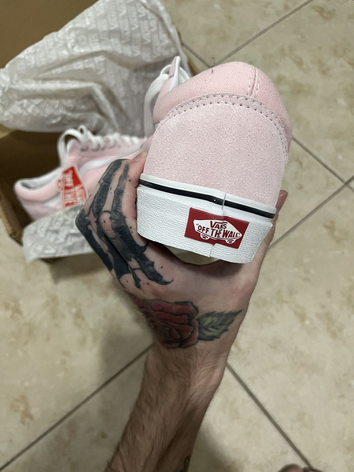Vans Pink low top vans Size US 9 / EU 42 - 5 Thumbnail