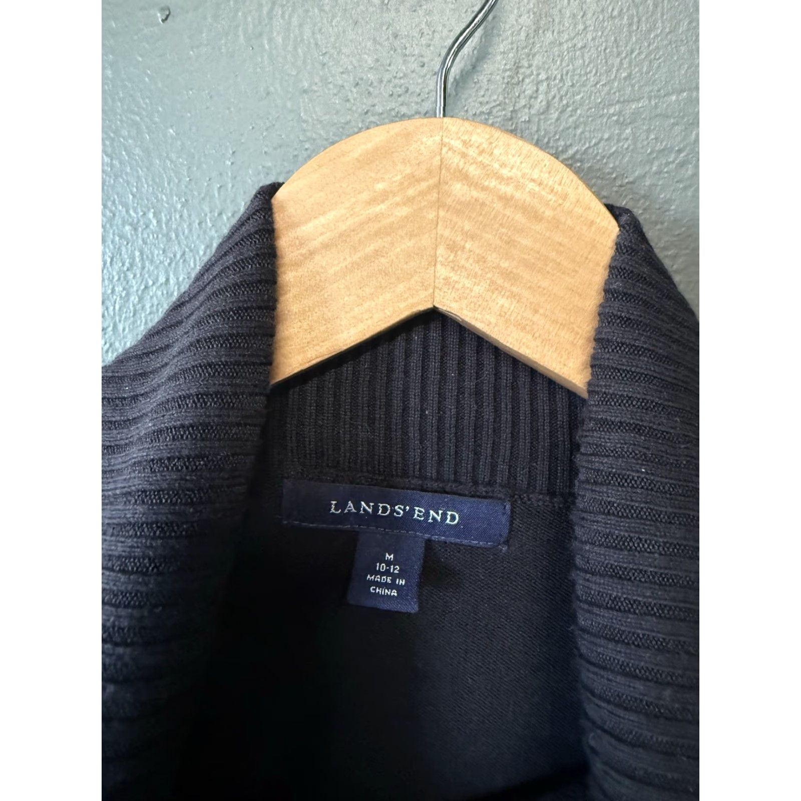 Lands' End Lands' End Womens Blue Long Sleeve Turtleneck Pullover Sweatshirt Size M Size M / US 6-8 / IT 42-44 - 3 Thumbnail