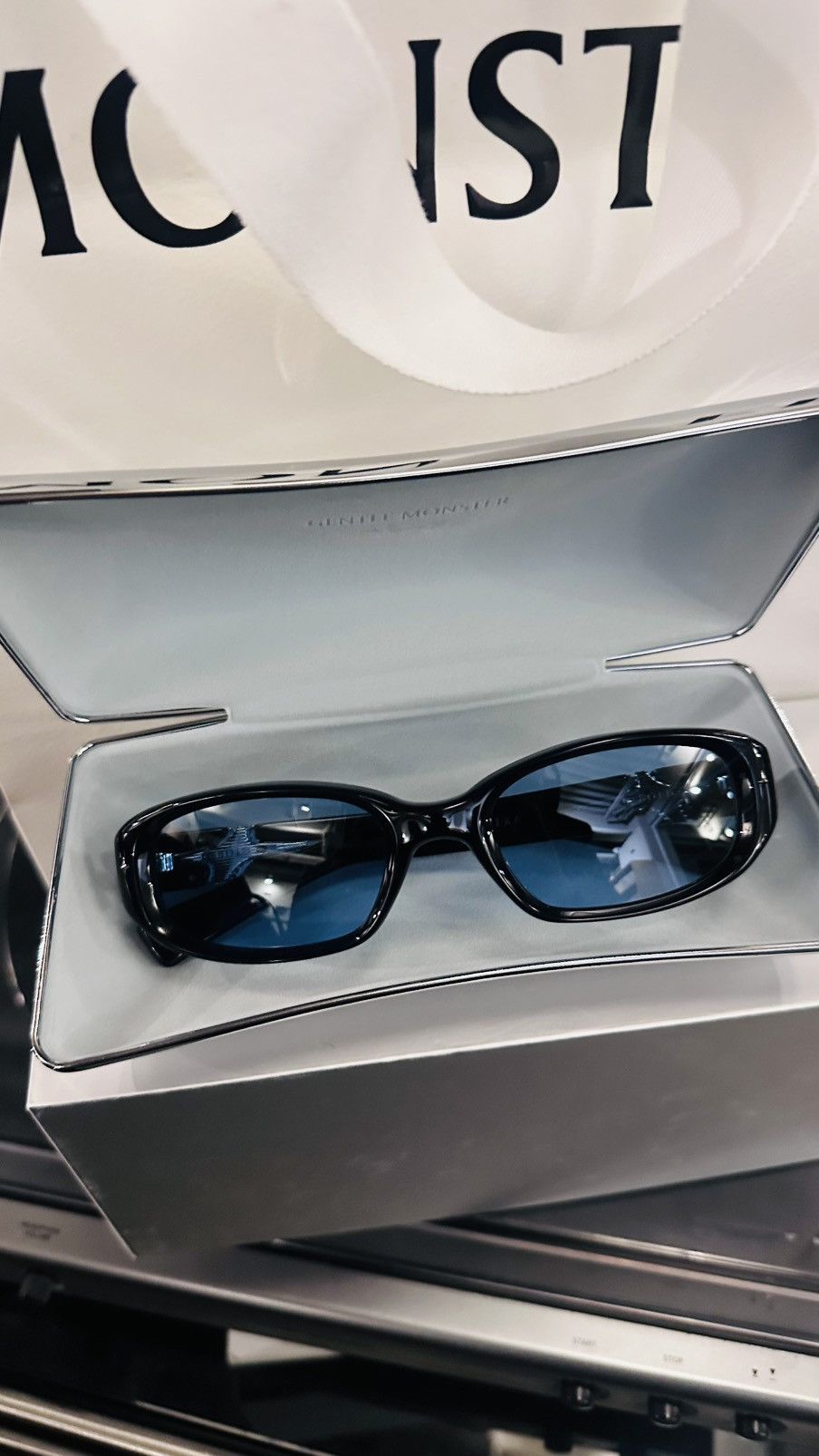Gentle Monster Gentle monster Kafka 01(BL) sunglasses Size ONE SIZE - 8 Thumbnail