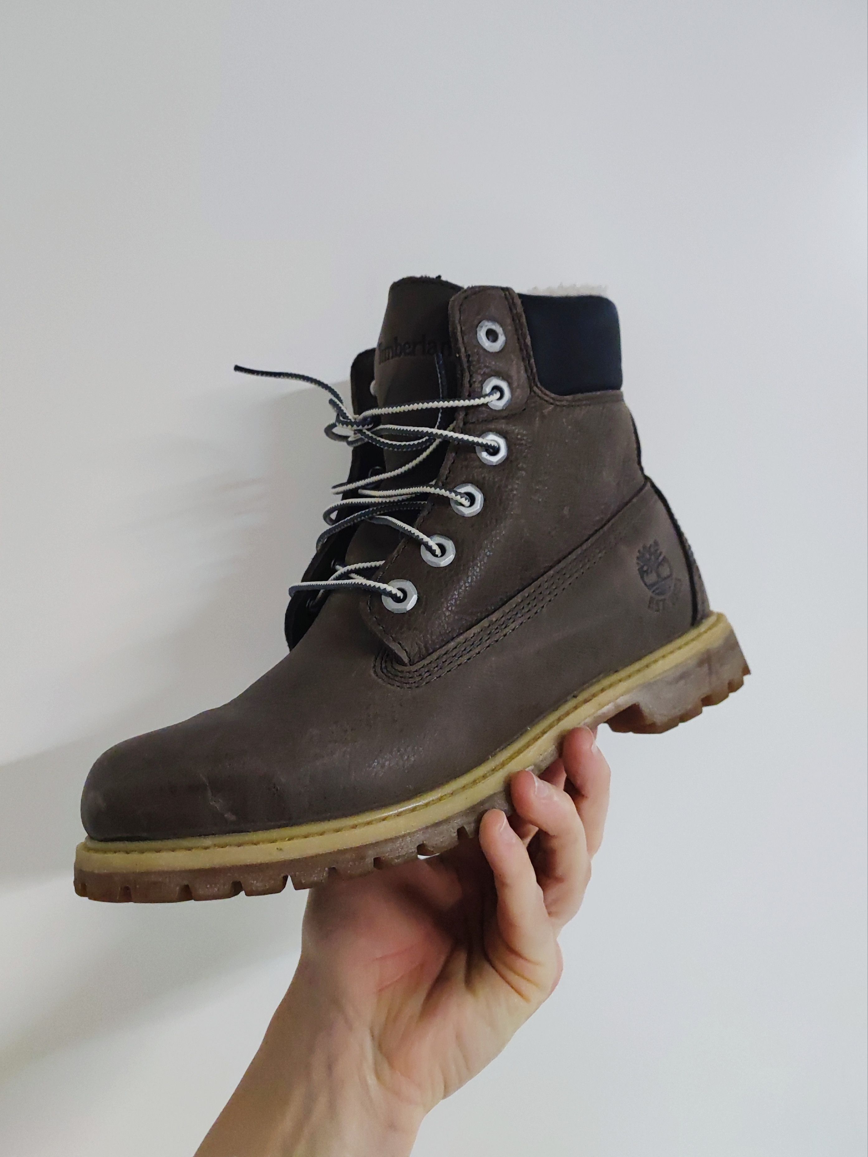 Timberland Timberland - Premium 6-Inch sherpa boots - size 39.5 EU Size US 6.5 / IT 36.5 - 1 Thumbnail