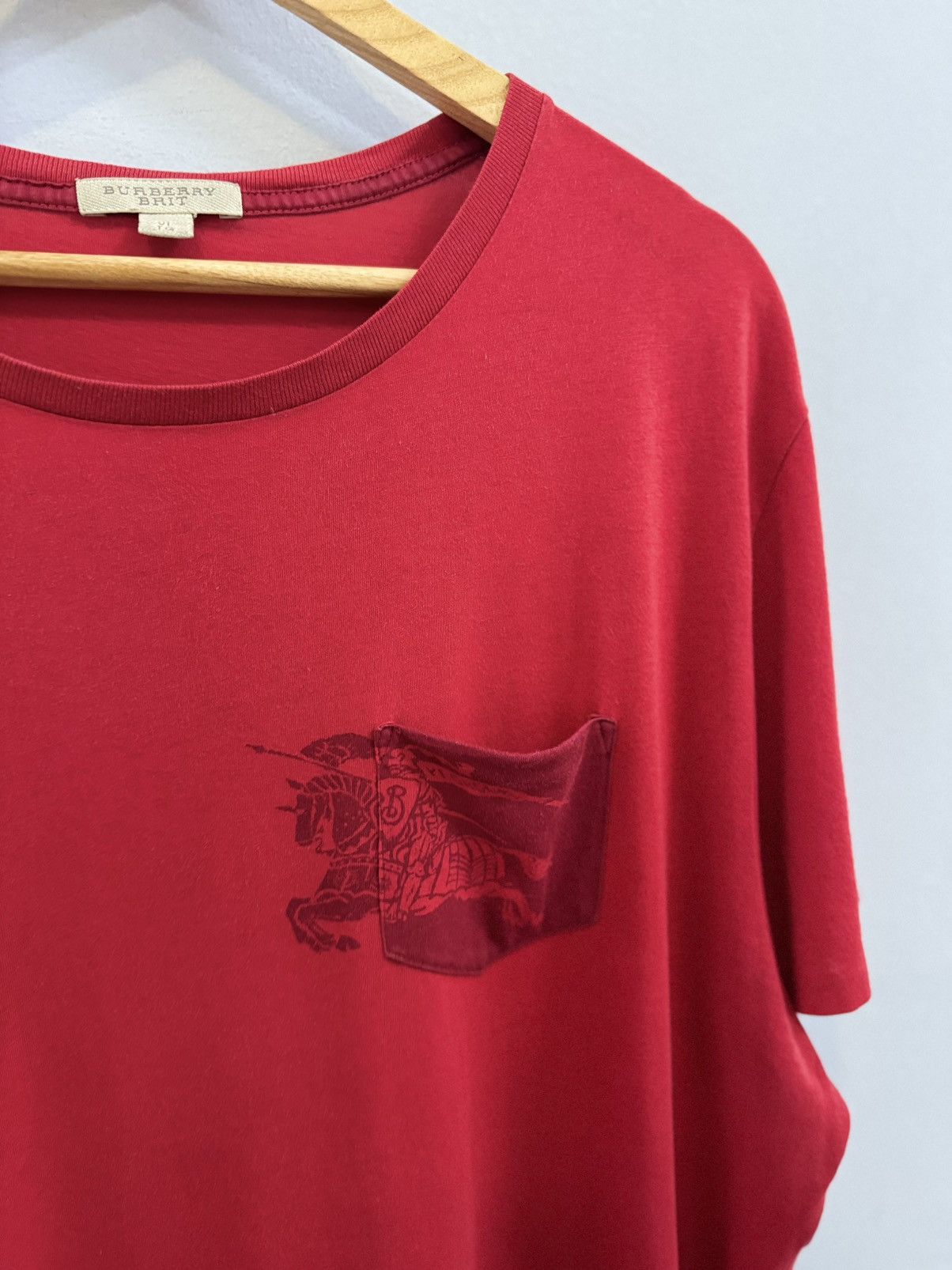 Burberry Burberry Brit Red Tee Shirt Size US XL / EU 56 / 4 - 4 Thumbnail