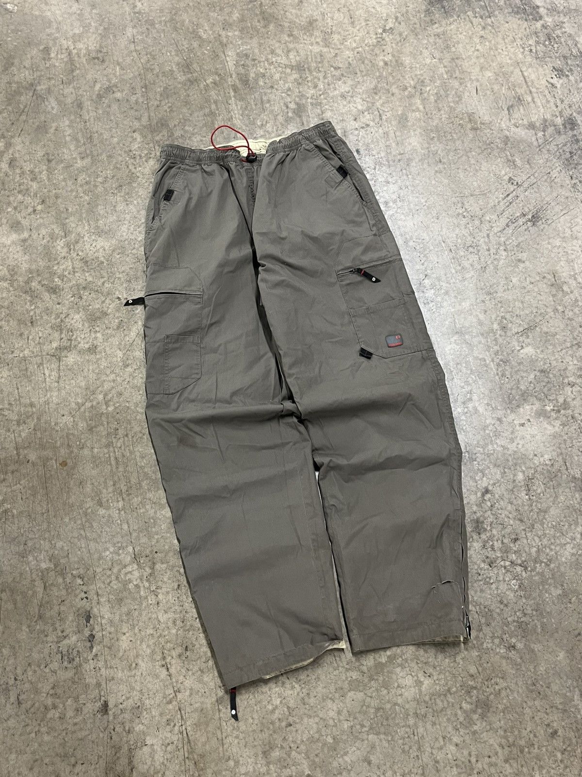Vintage Vintage utility cargo pants baggy fit wide leg track pant Size US 32 / EU 48 - 2 Thumbnail