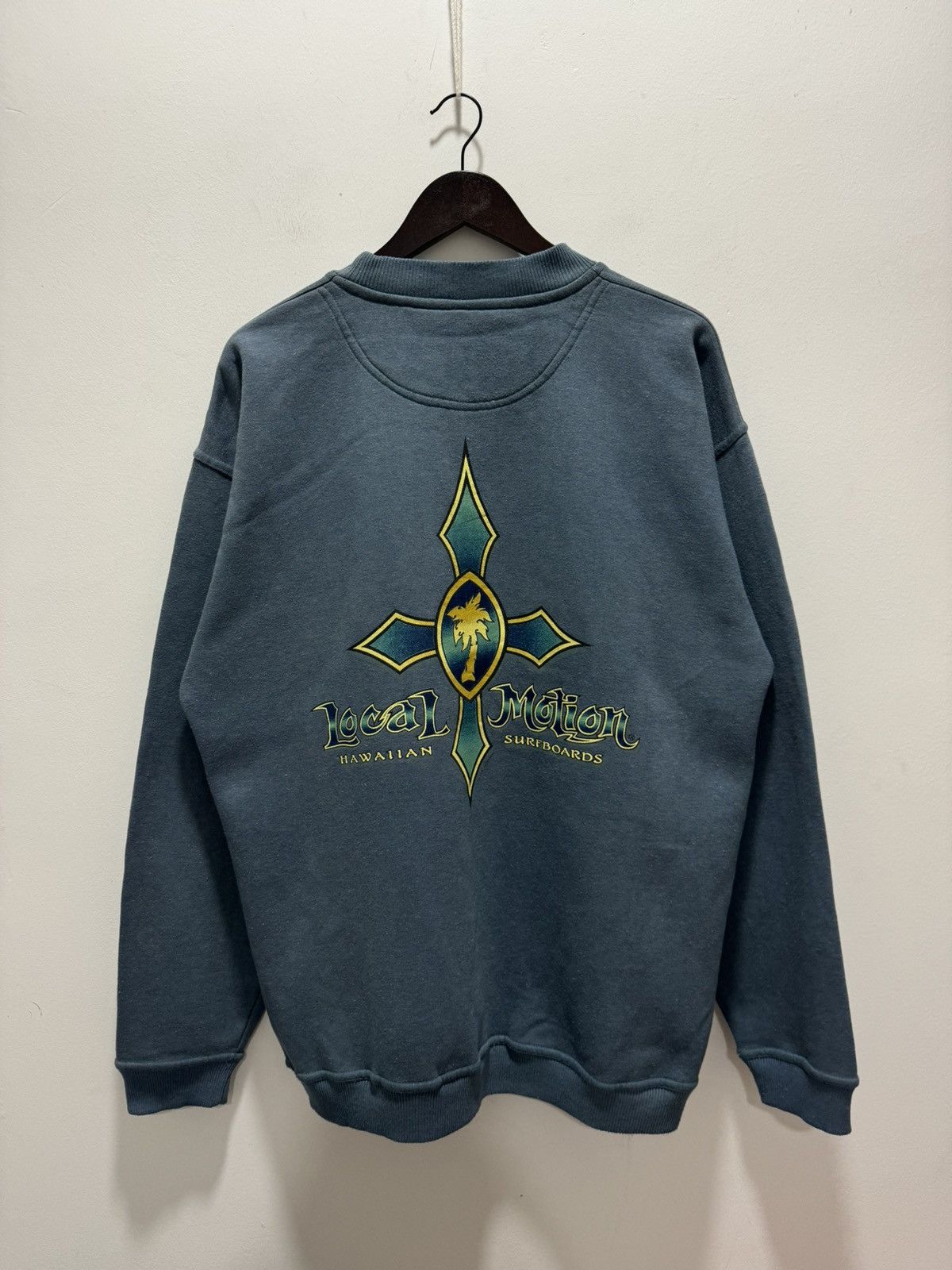 Vintage VINTAGE HAWAIIAN SURFBOARDS LOCAL MOTION BIG LOGO SWEATSHIRT Size US L / EU 52-54 / 3 - 2 Thumbnail