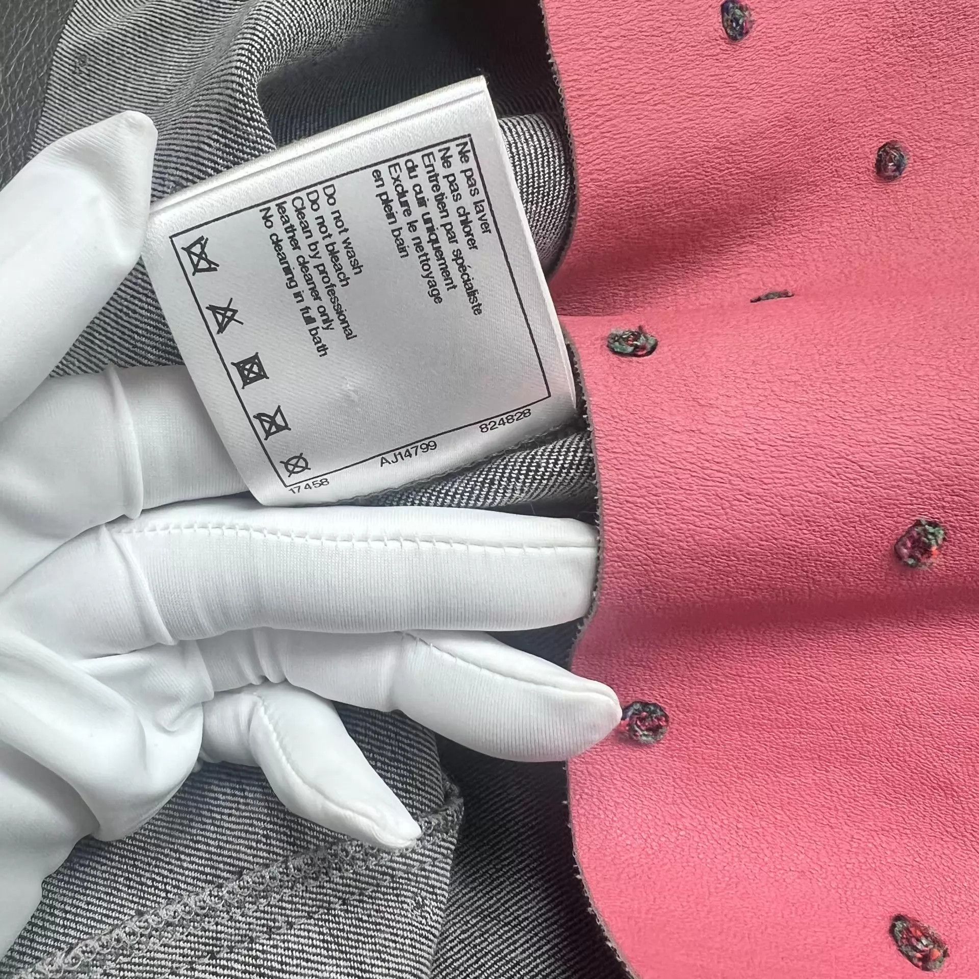 Chanel Chanel Women's Pink Polka Dot Short Sleeve Tee 34 Size XS / US 0-2 / IT 36-38 - 6 Thumbnail