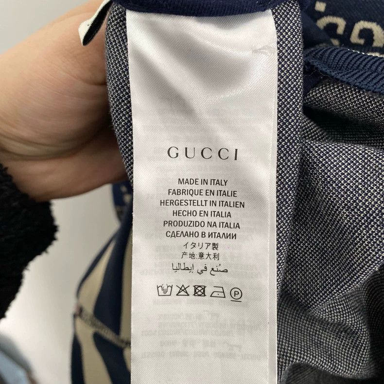 Gucci Gucci Double G full print red and blue jacket 2501-Nextarro Size US S / EU 44-46 / 1 - 4 Thumbnail