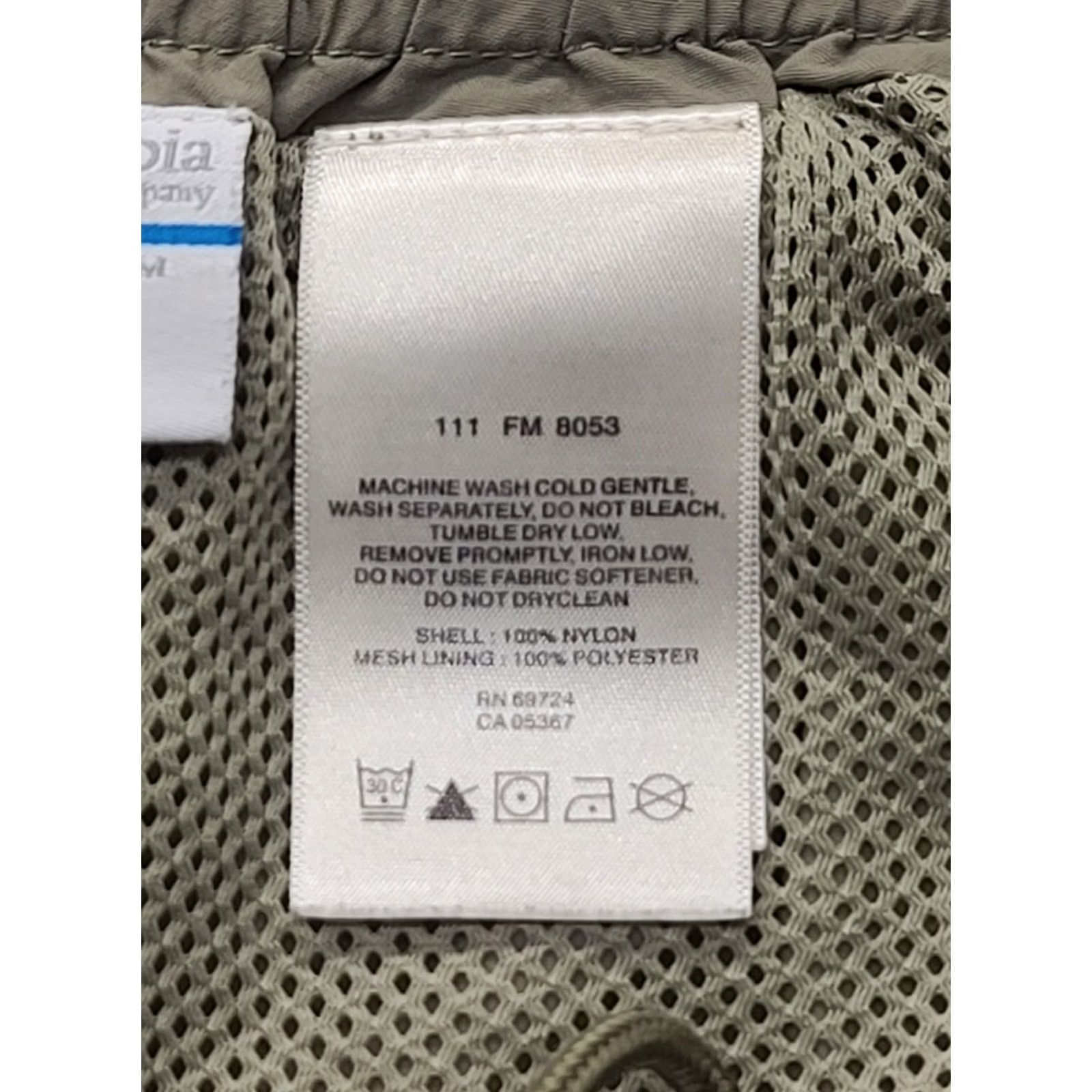Vintage Columbia PFG Cargo Pants Mens XL Regular Beige Nylon 34x32 Zip Convertible Outdoors Lightweight Moisture Wicking Pockets Size US 36 / EU 52 - 4 Thumbnail