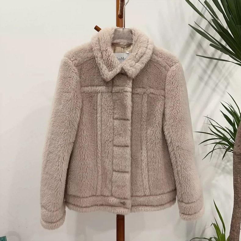 Max Mara Max Mara Coat Size M / US 6-8 / IT 42-44 - 1 Thumbnail