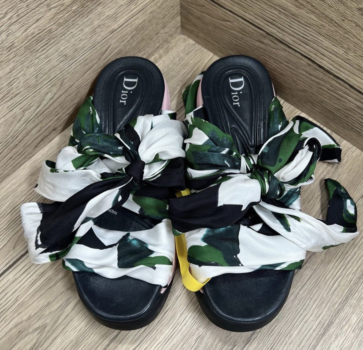 Dior Dior Garden Tie Strap Slippers J41 Size US 7 / IT 37 - 1 Thumbnail