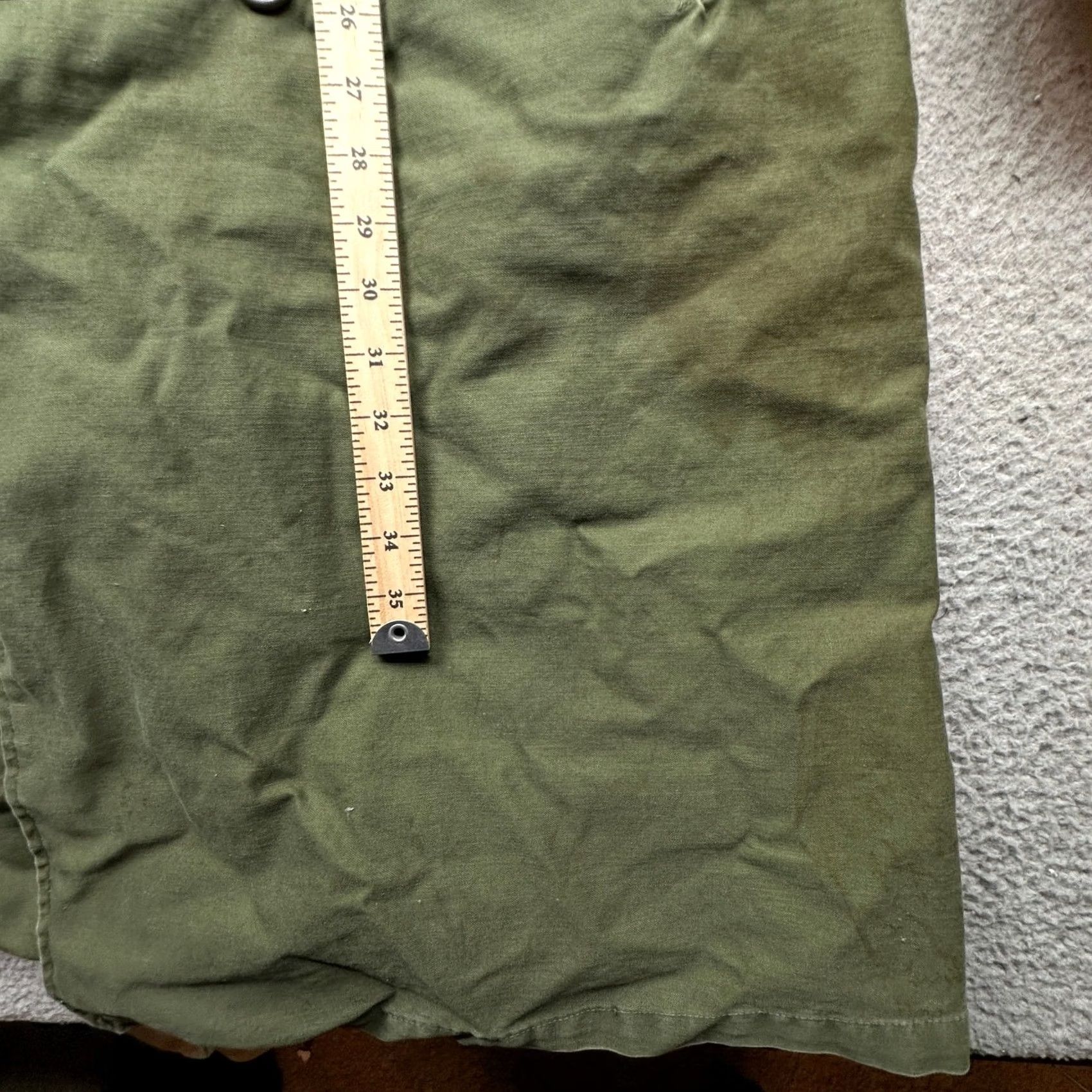 Vintage VINTAGE US Army Trench Coat Mens Medium Green Cotton Sateen OG-107 Overcoat 60s Vietnam Era Size US M / EU 48-50 / 2 - 4 Thumbnail