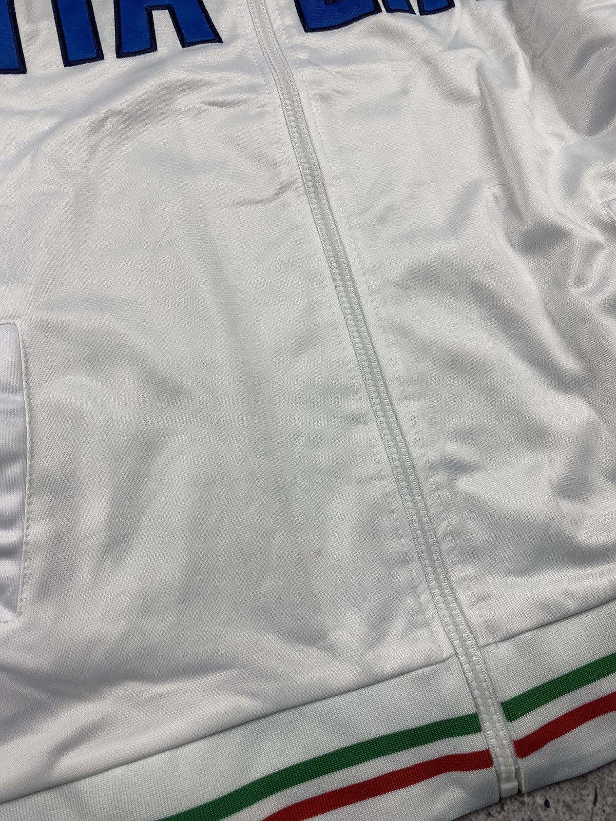 Vintage Vintage RARE Italia Big Logo Zip Track Jacket Y2K Size US XL / EU 56 / 4 - 3 Thumbnail