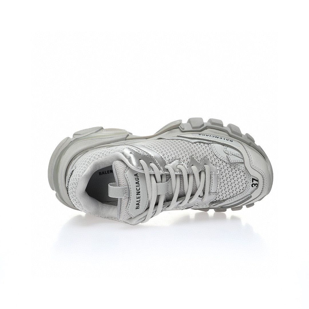 Balenciaga o1mt1gz0824 Track.3 Sneaker in Light Gray Size US 12 / IT 42 - 4 Thumbnail
