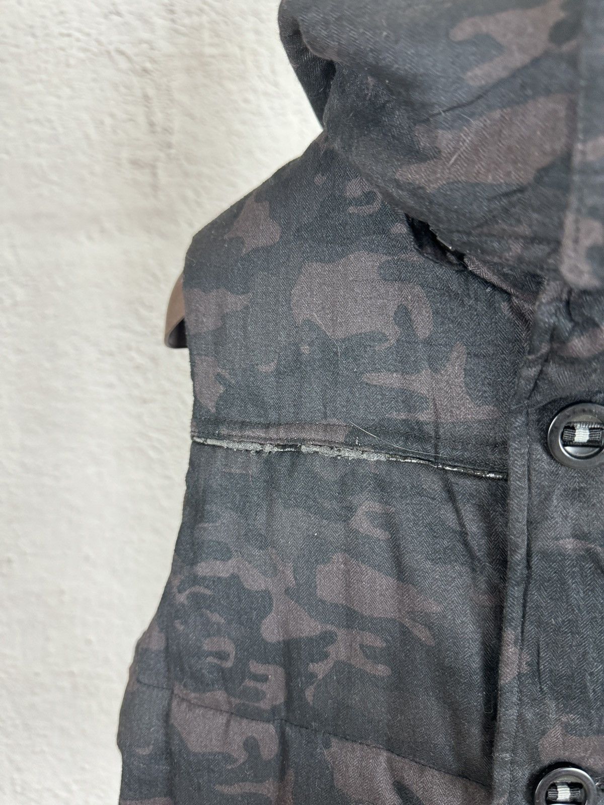 Other Louis Chavlon vintage rare Japanese designer camouflage vest Size US L / EU 52-54 / 3 - 11 Thumbnail