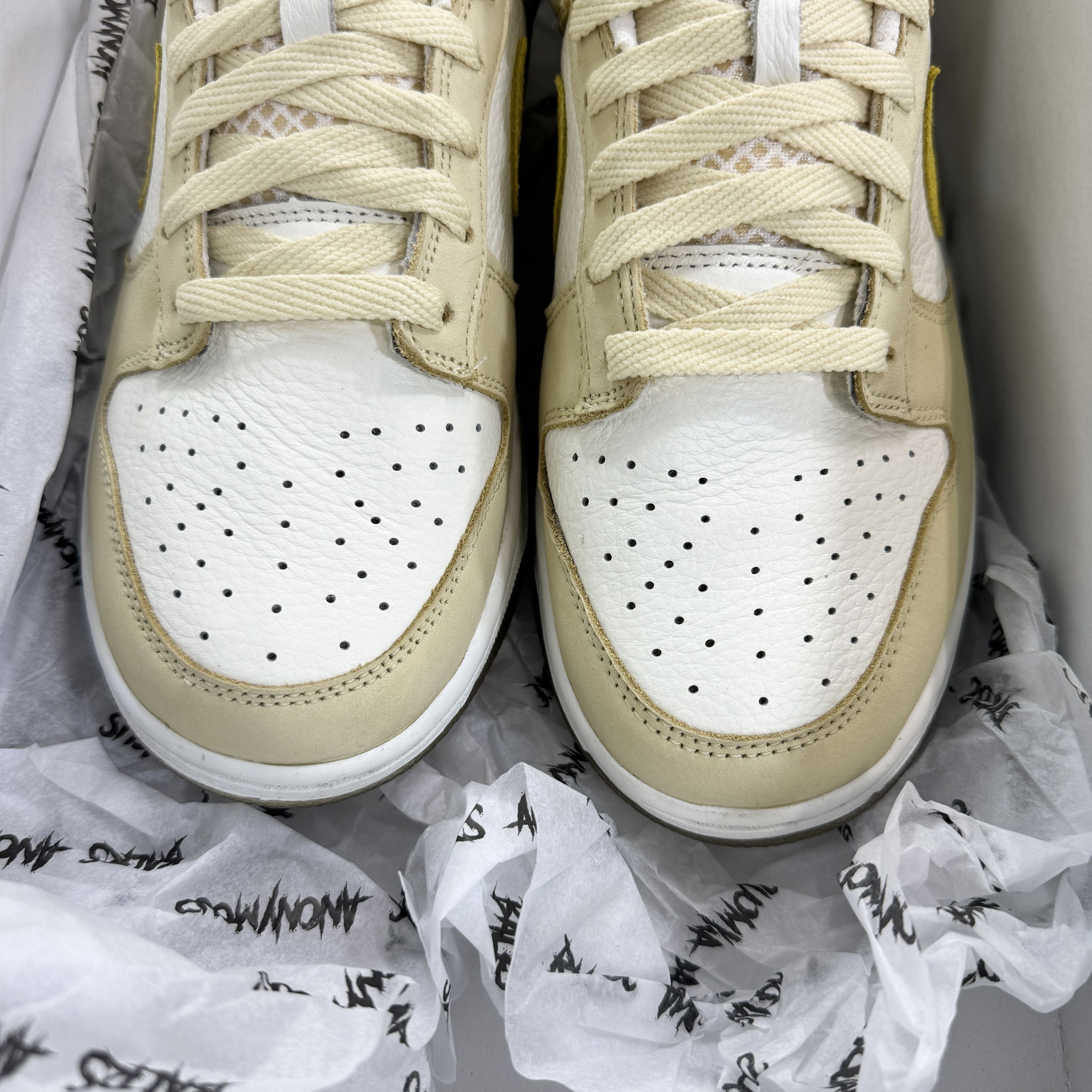 Nike Nike Dunk WMNS Low Lemon Drop Trainers In Yellow RRP £150 Size US 8.5 / EU 41-42 - 3 Thumbnail