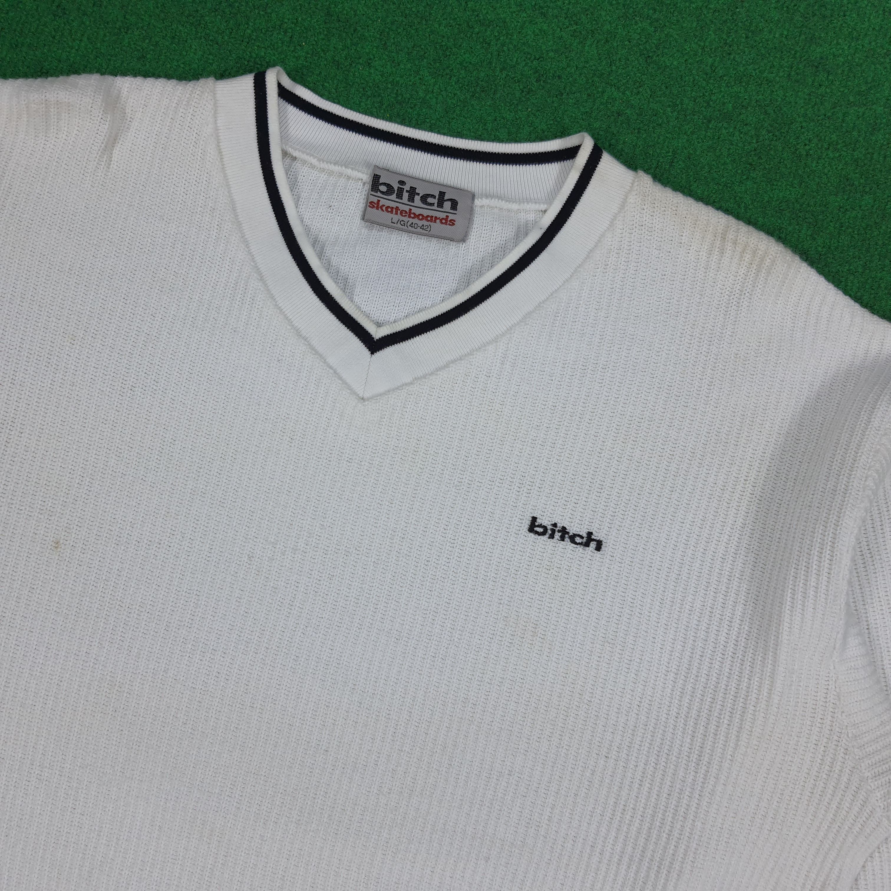 Vintage Vintage Bitch Skateboards Sweatshirt Size US L / EU 52-54 / 3 - 2 Thumbnail