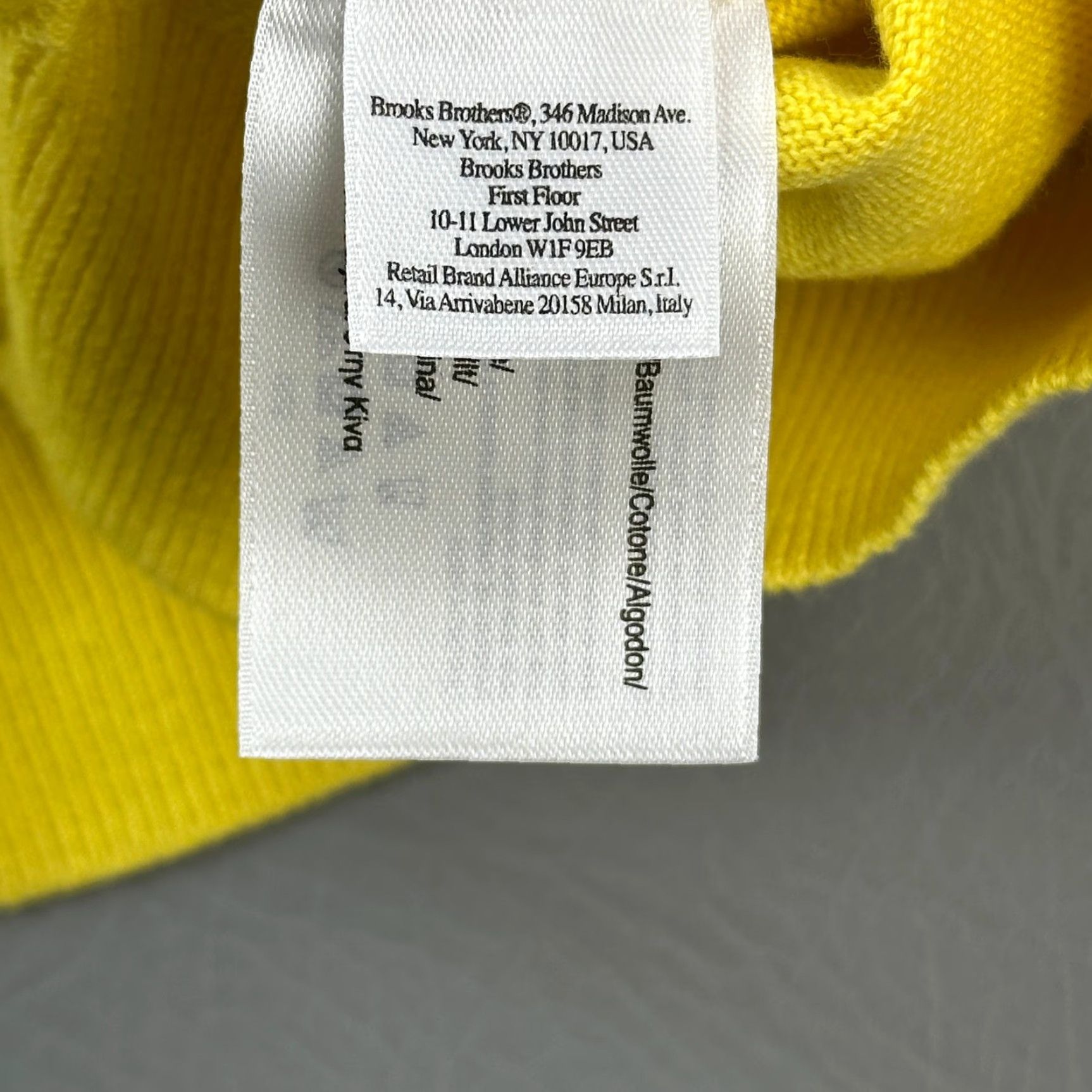 Brooks Brothers Brooks Brothers 346 Sweater Vest Mens Large Yellow Cotton V Neck Preppy Golf Vest Sweater Size US L / EU 52-54 / 3 - 5 Thumbnail