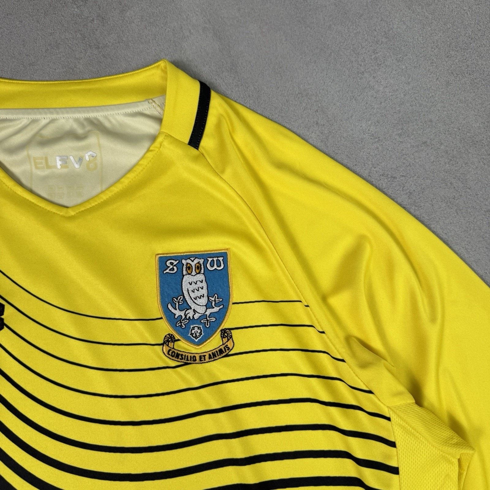 Vintage GOALKEEPER SHEFFIELD WEDNESDAY 2019/2020 JERSEY SIZE XL Size US XL / EU 56 / 4 - 7 Thumbnail