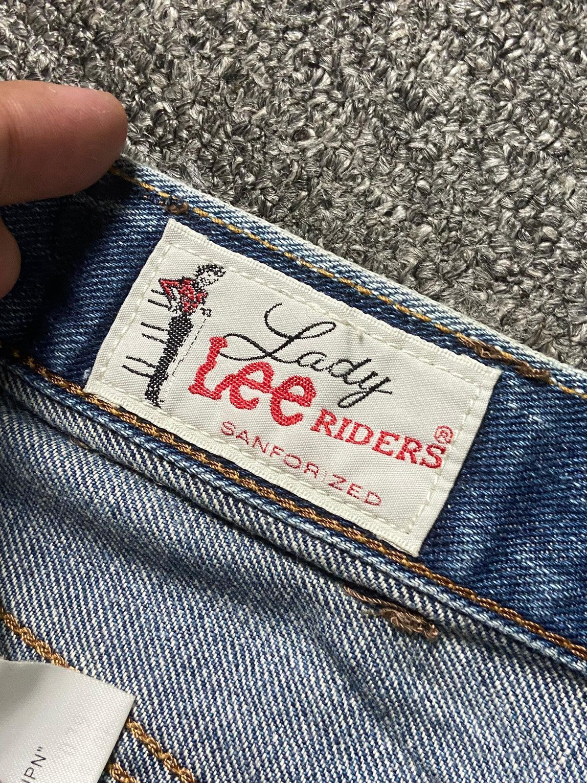 Japanese Brand × Lee × Vintage Vintage LEE RIDERS Distressed Denim Jeans (132) Size US 32 / EU 48 - 3 Thumbnail