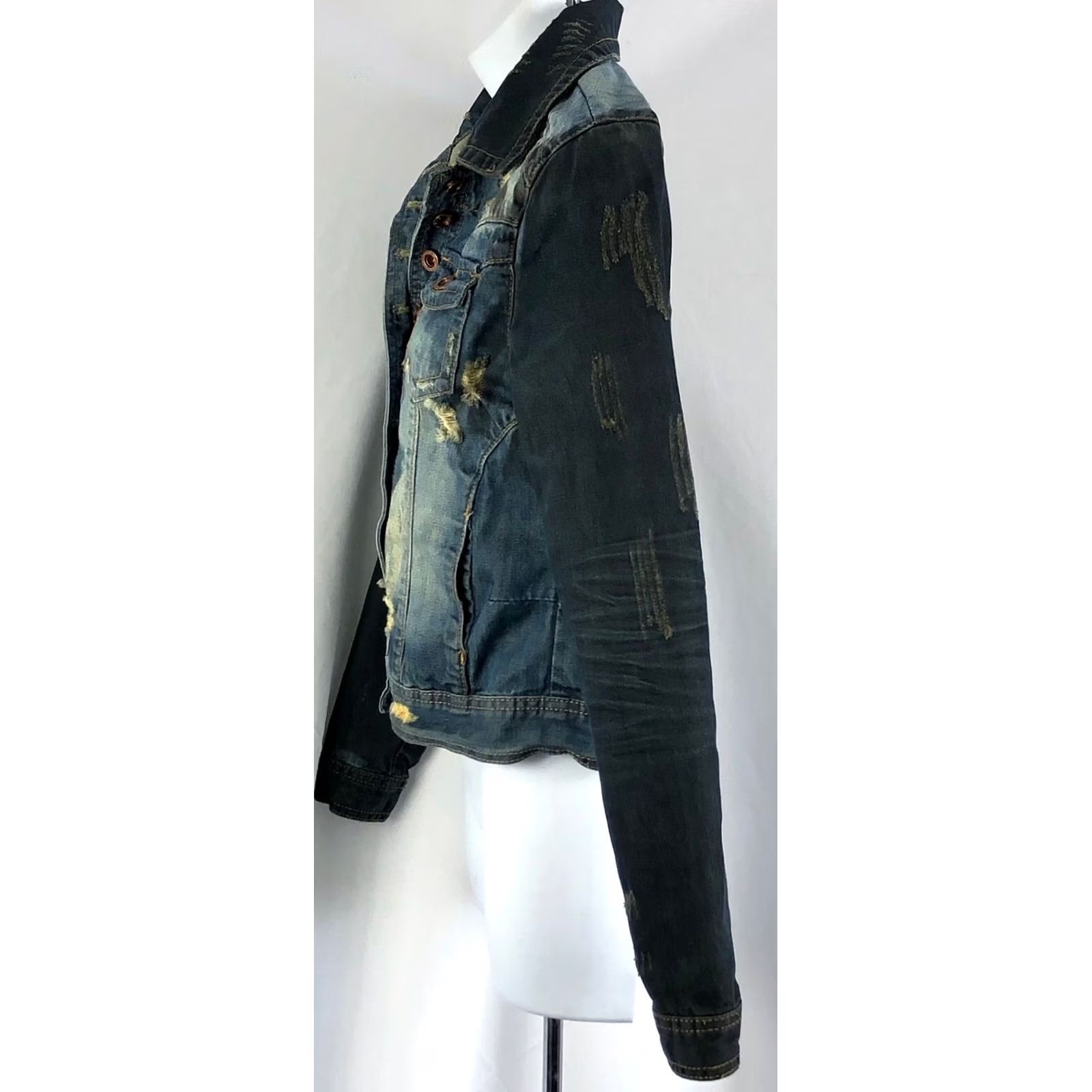 Denime white crow distressed cropped jean jacket S denim ButtonUp grunge 90s Jacket Women Small Blue 90s Womens Size 28" / US 6 / IT 42 - 2 Thumbnail