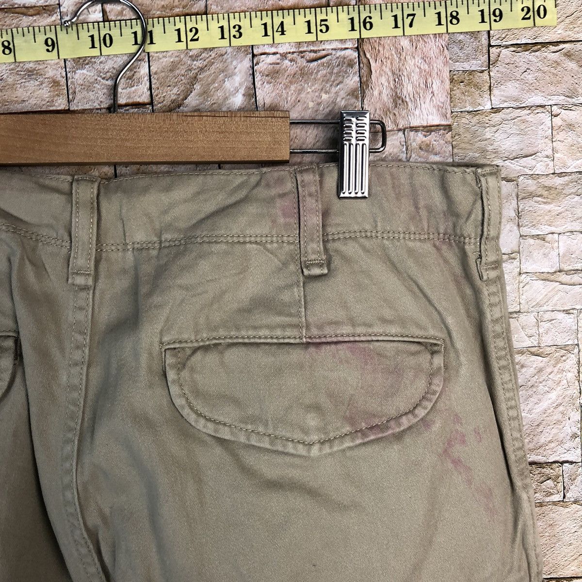 Japanese Brand Uniqlo Cream Cargo Multipocket Pants #A636 Size US 33 - 20 Thumbnail