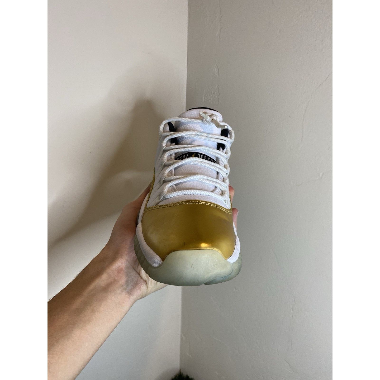Nike Nike Air Jordan 11 Retro Closing Ceremony | Size 6.5Y Size US 6.5 / EU 39-40 - 3 Thumbnail