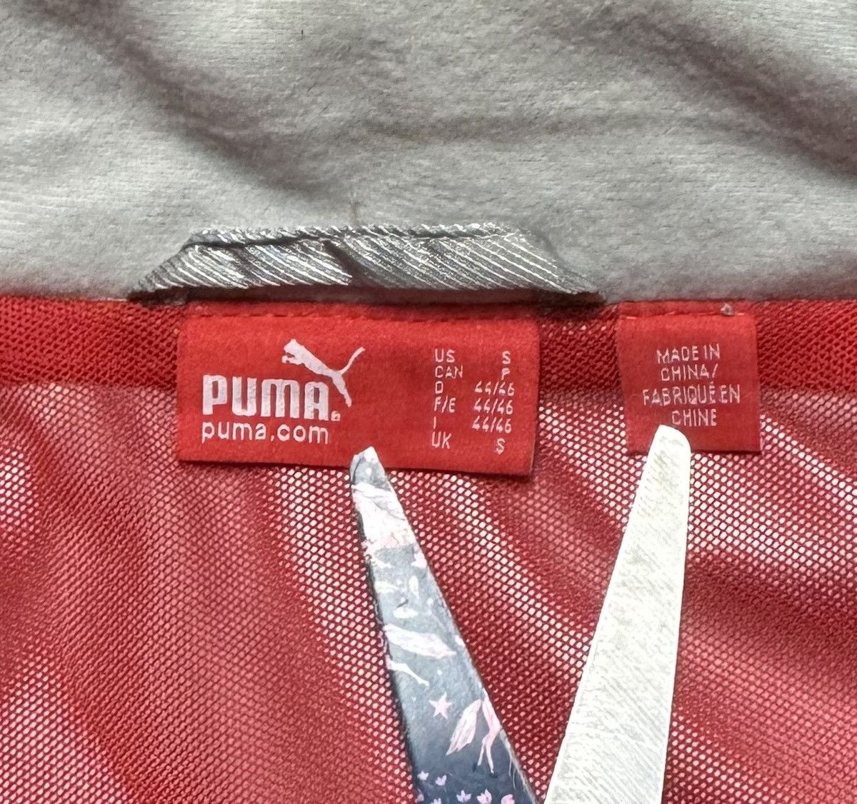 Puma Puma Red Bull F1 Racing Team Hooded Windbreaker Jacket Logo Size US S / EU 44-46 / 1 - 12 Thumbnail