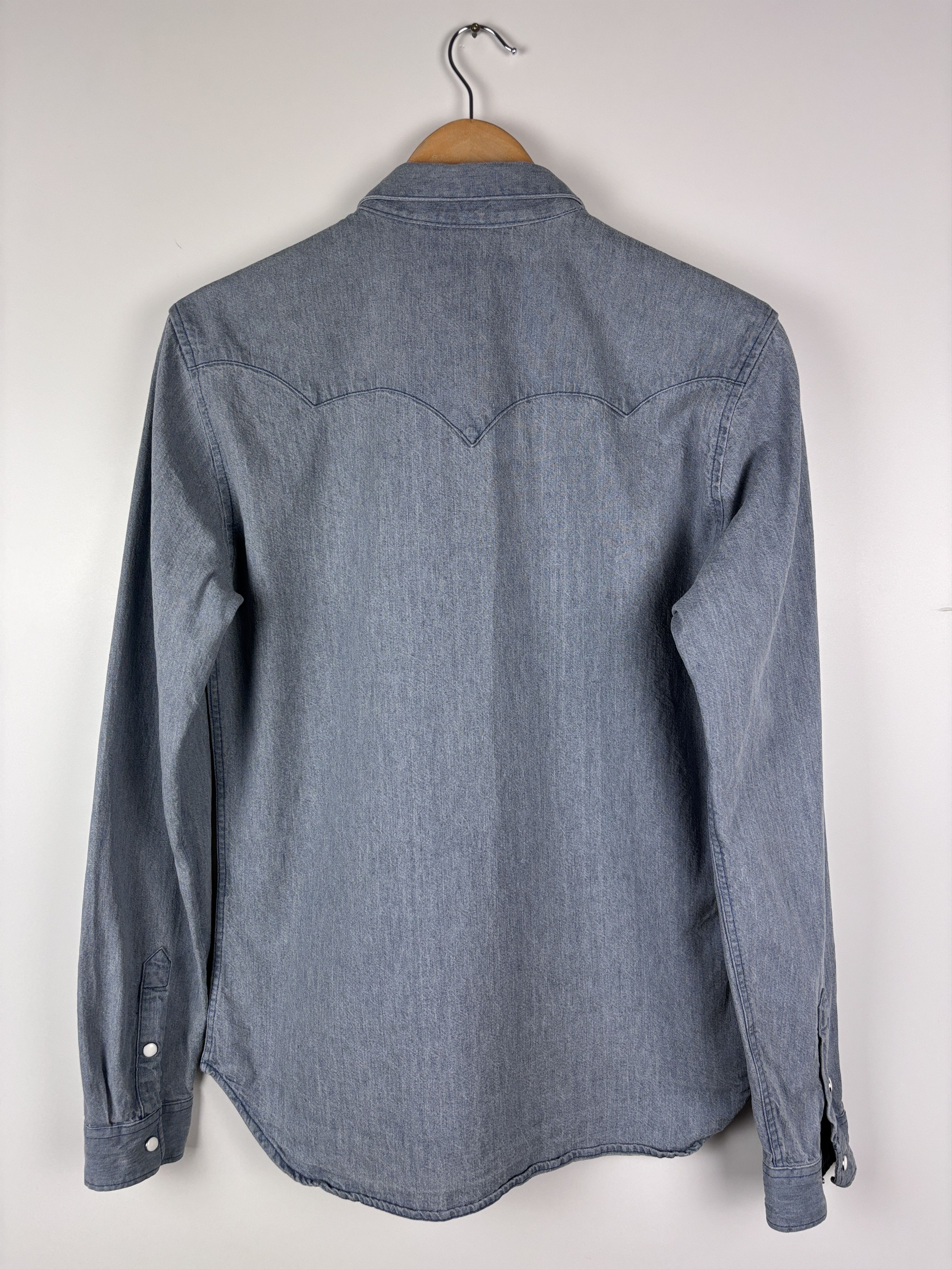 The Kooples The Kooples Fitted Long Sleeve Pearl Snap Denim Shirt M Size US M / EU 48-50 / 2 - 4 Thumbnail