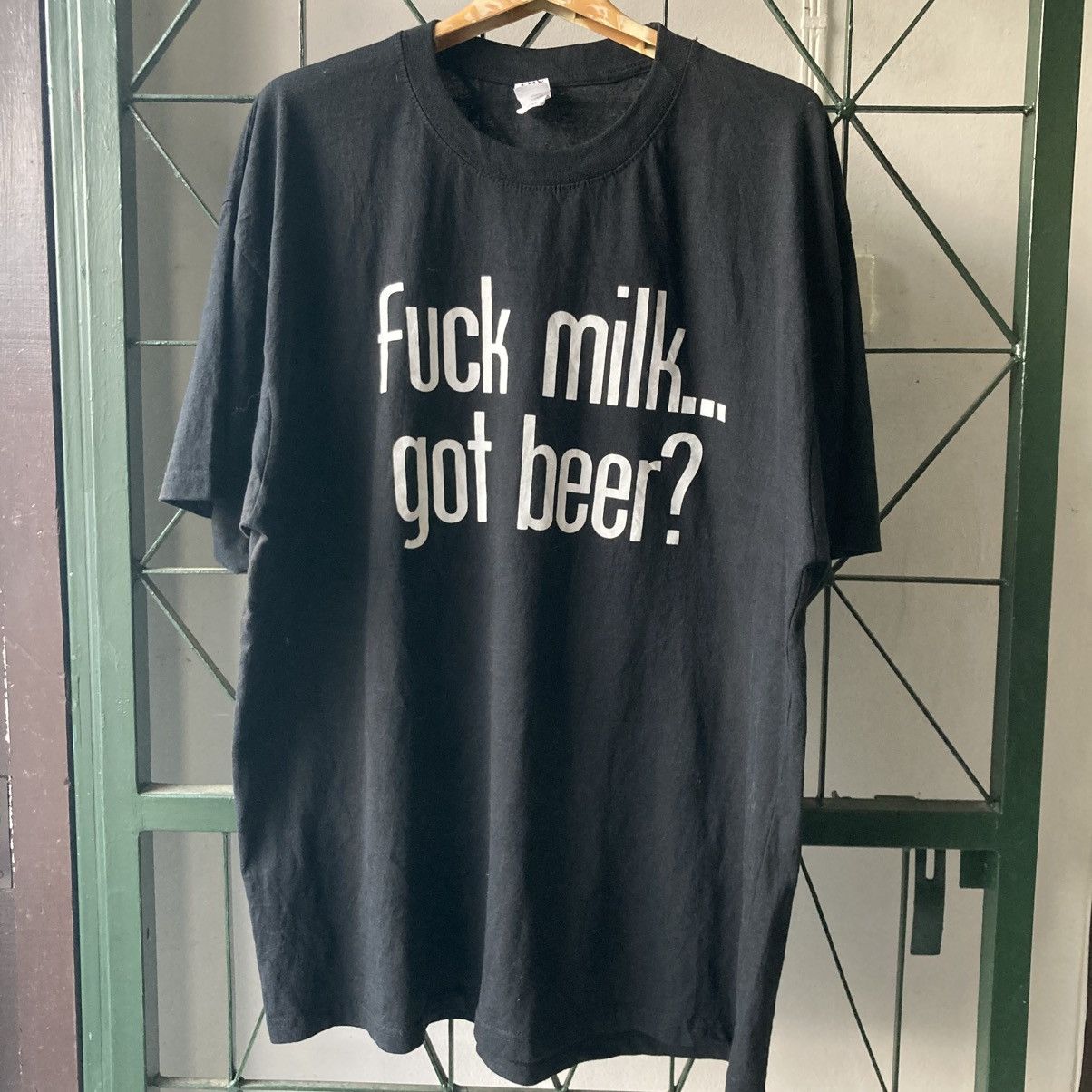 Vintage Fuck Milk Got Beer Size US XXL / EU 58 / 5 - 2 Thumbnail