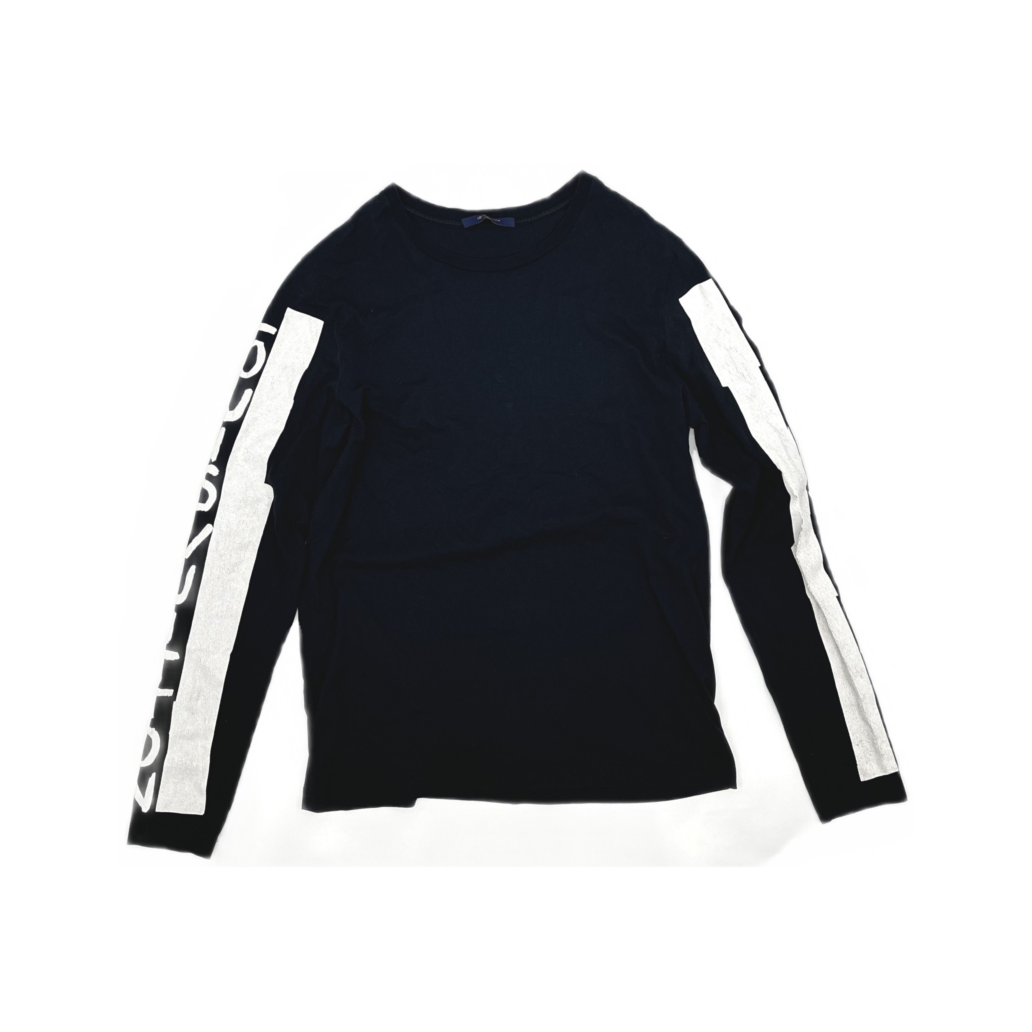 Louis Vuitton Louis Vuitton Logo Print Long Sleeve T-Shirt L Size US L / EU 52-54 / 3 - 1 Thumbnail