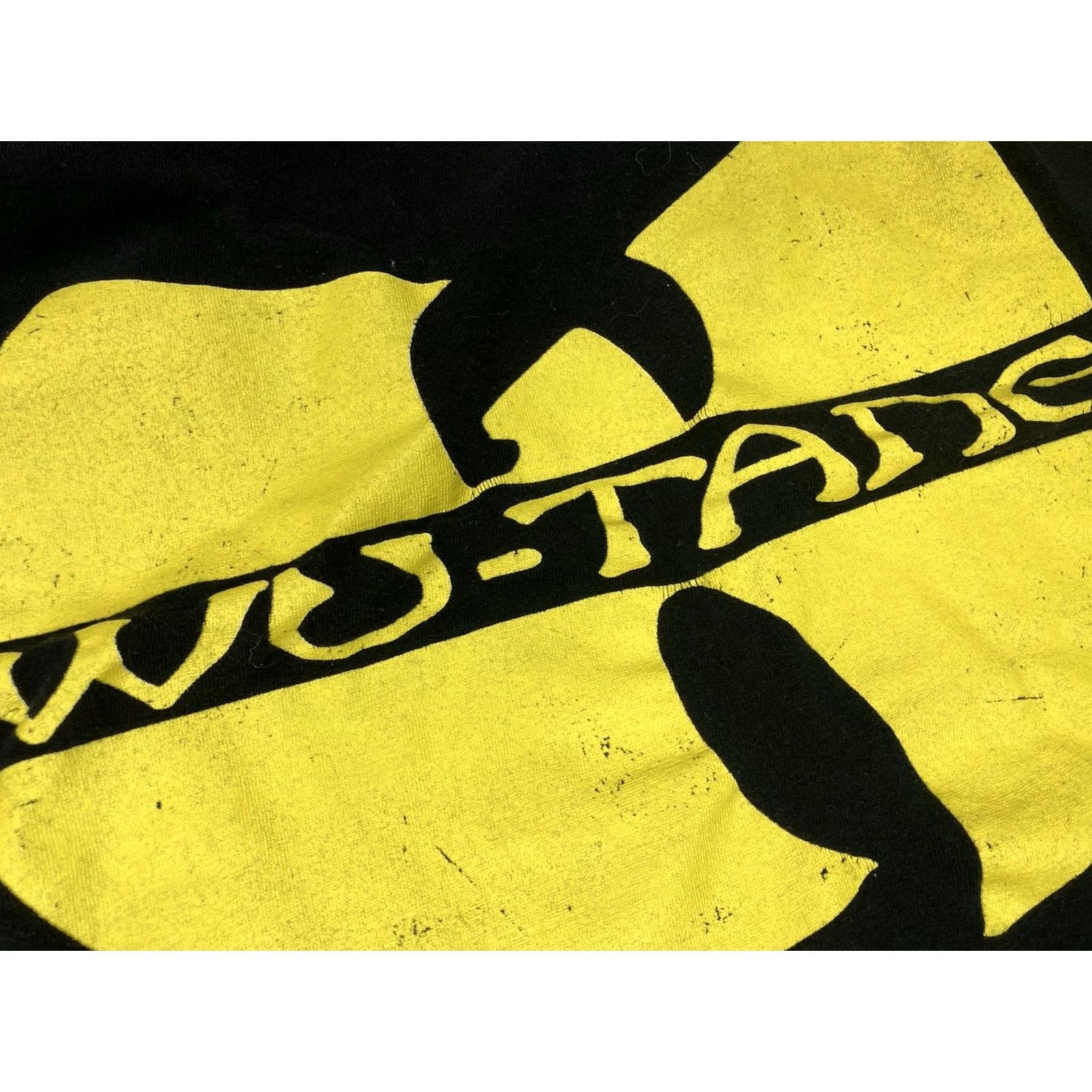 Logo 7 VINTAGE Wu-Tang Graphic T-shirt Women XL Black Logo Yellow Short Sleeve Music Shirts Size XL / US 12-14 / IT 48-50 - 2 Thumbnail