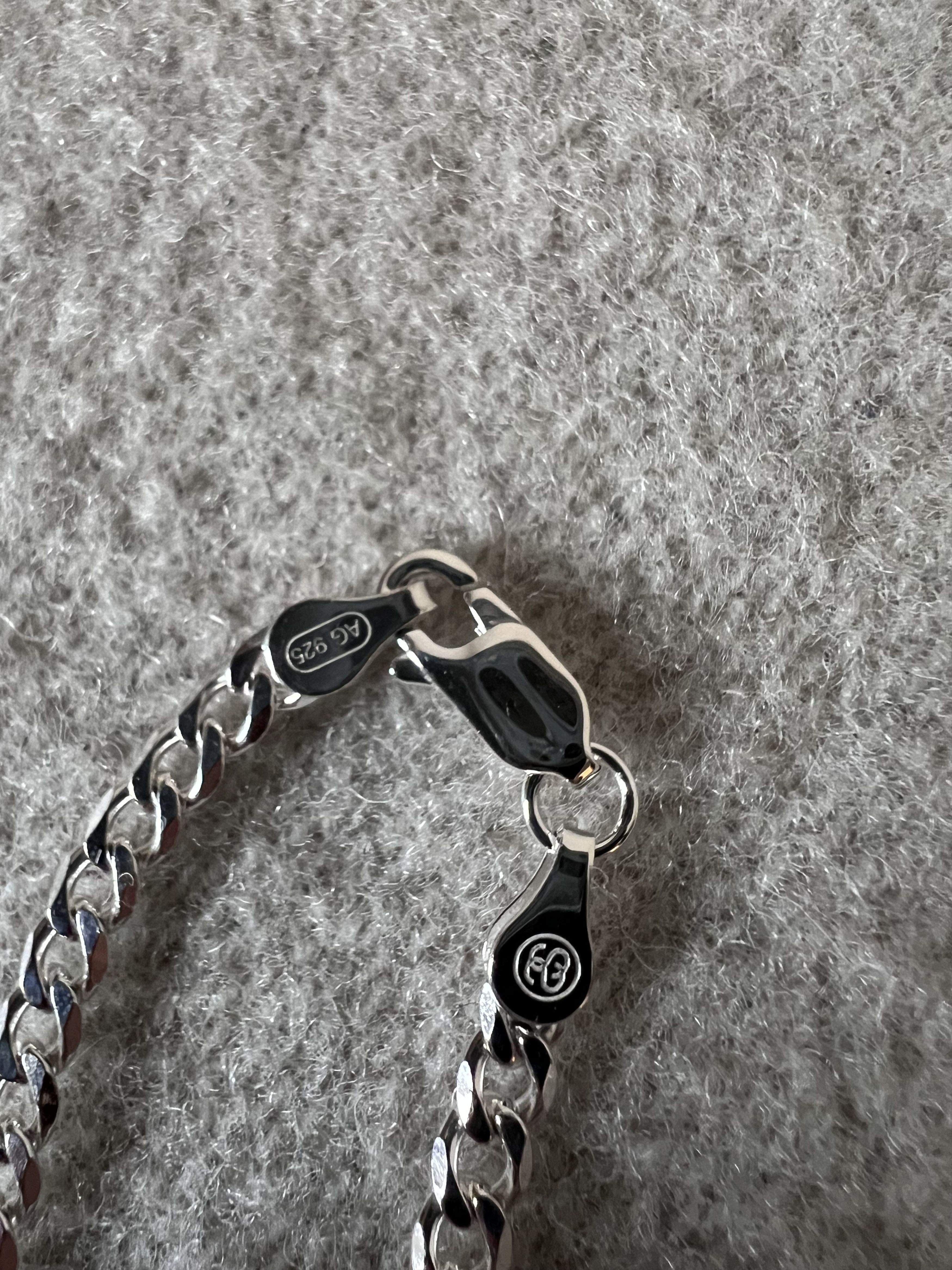 よろしくお願いしますStussy Jewelry Swirly S Chain Necklace ...