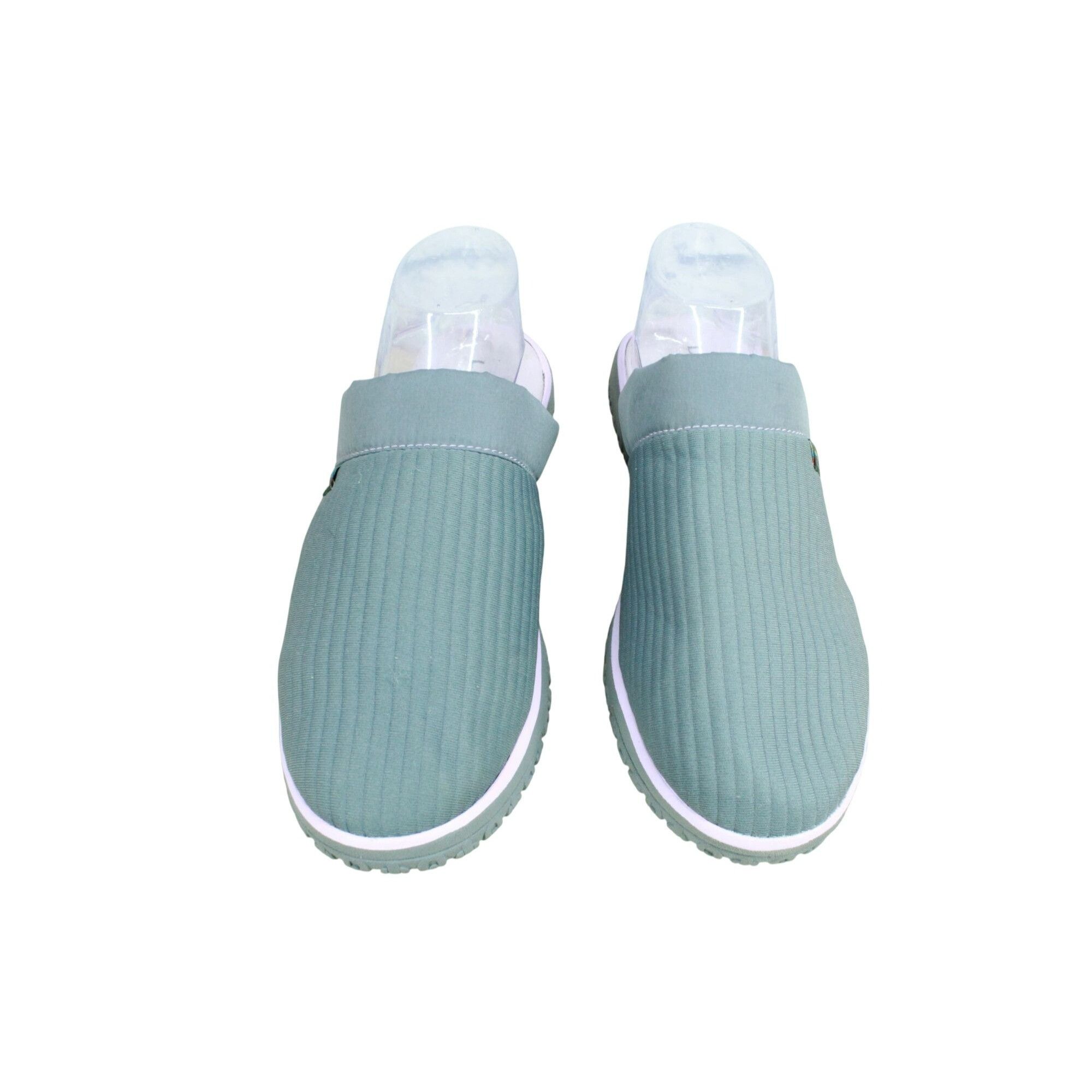 L.L. Bean LL Bean Airlight Gray Nylon Indoor Slippers Women's Size 10 Size US 10 / IT 40 - 5 Thumbnail