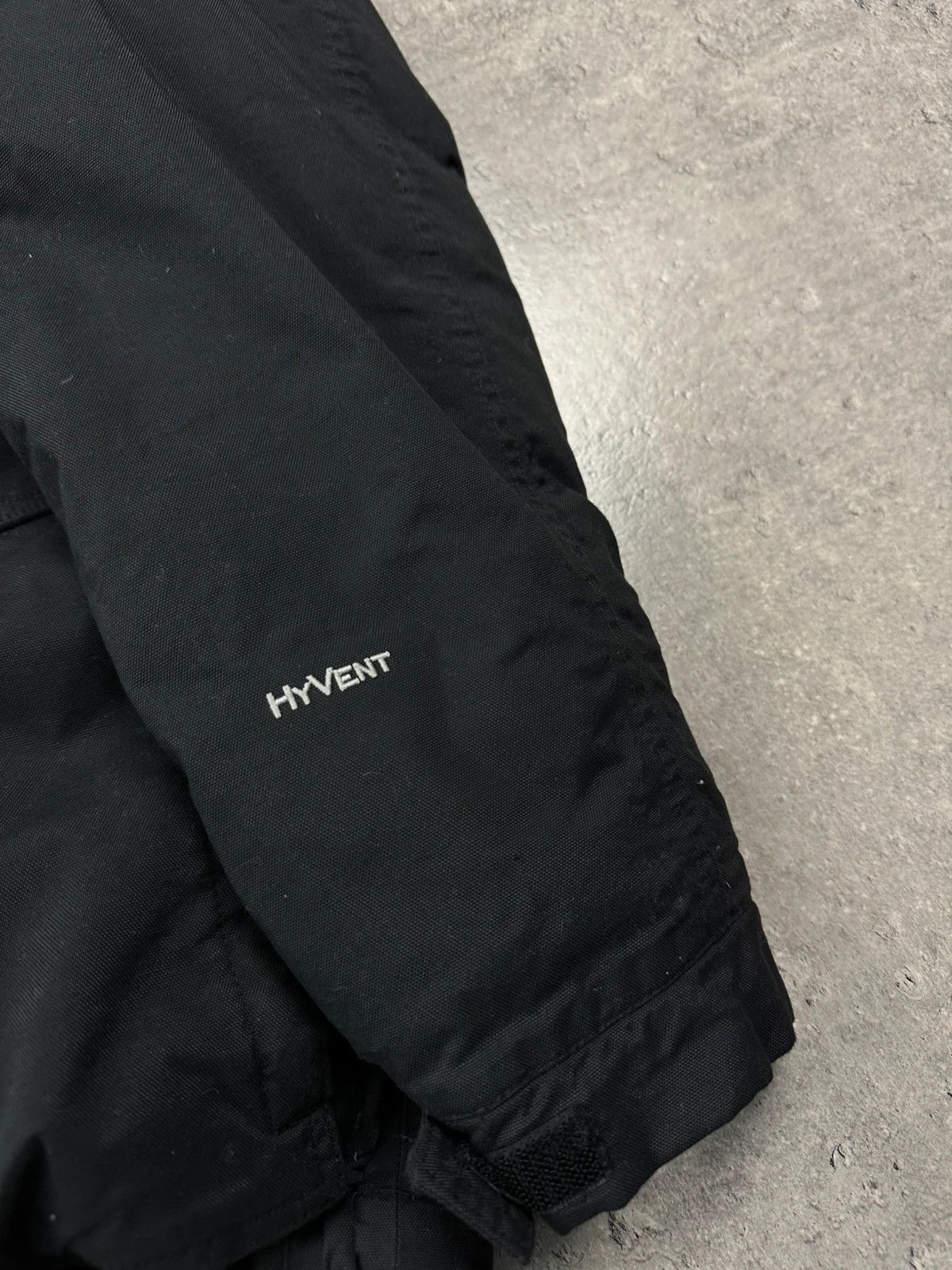 Columbia × Patagonia × The North Face jacket black winter snowboard insulated skis hyvent Size US XL / EU 56 / 4 - 4 Thumbnail