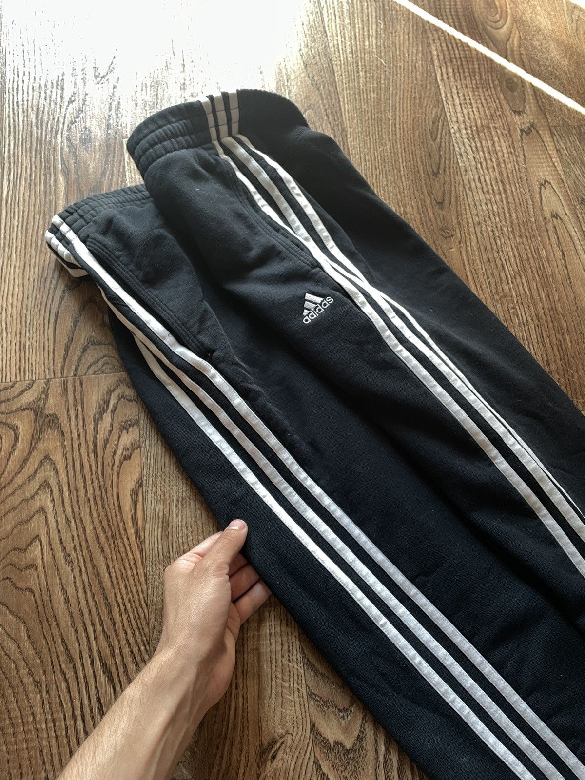 Adidas × Vintage Vintage adidas sweatpants embroidered loose baggy 90s y2k Size US 33 - 7 Thumbnail