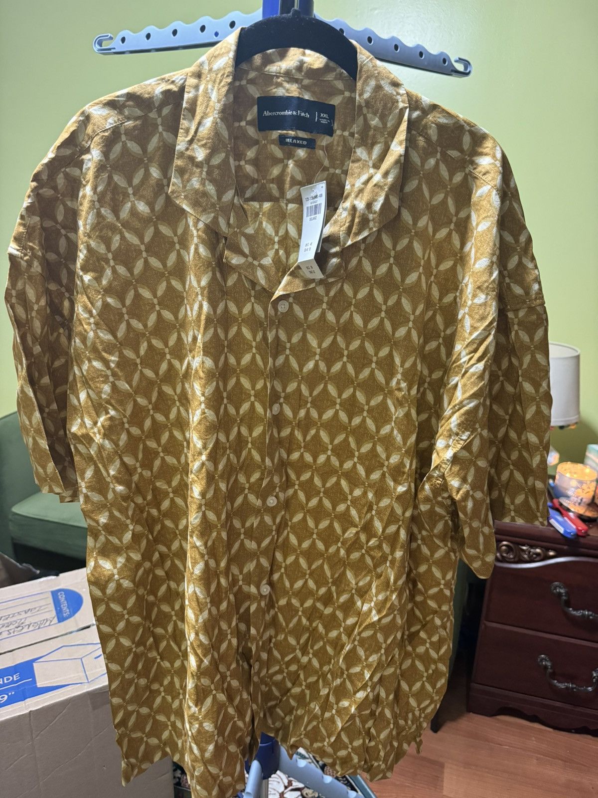 Abercrombie & Fitch NWT Men’s Abercrombie & Fitch Short Sleeve Button Up XXL Size US XXL / EU 58 / 5 - 1 Thumbnail