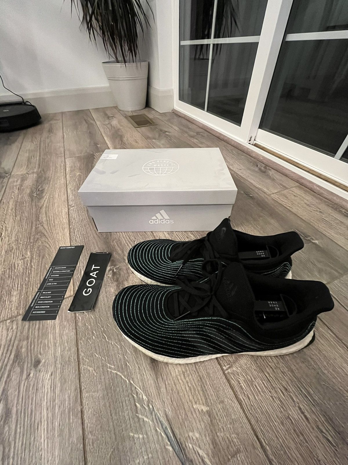 Nike Adidas Ultraboost DNA Parlay Size US 11 / EU 44 - 4 Thumbnail