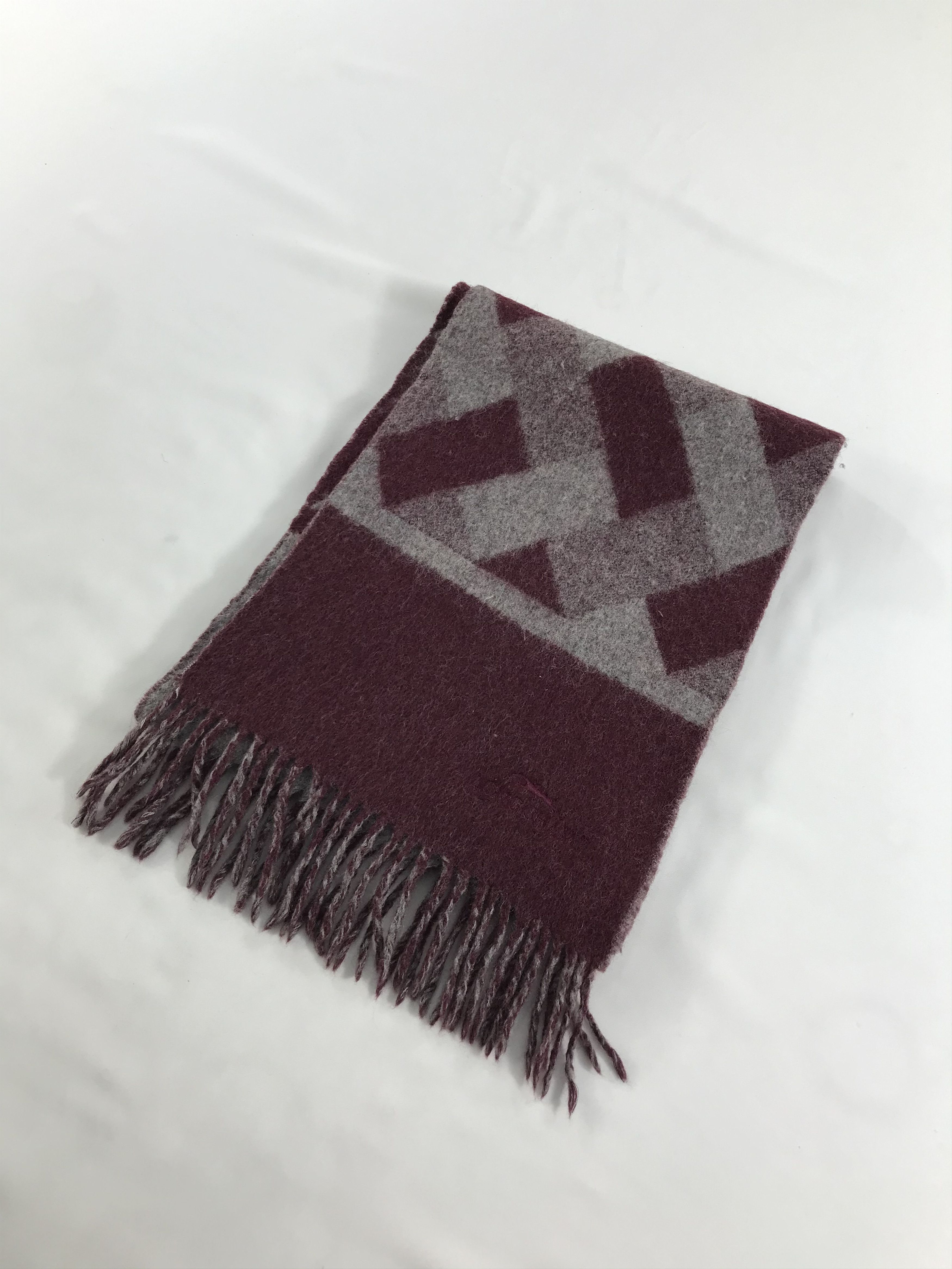 Longchamp Longchamp Wool Scarf Muffler V98 Size ONE SIZE - 3 Thumbnail