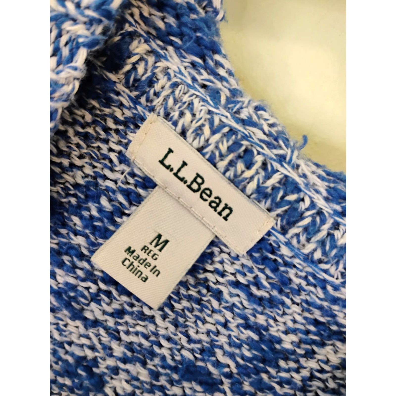 Vintage VINTAGE LL Bean Knit Hooded Long Sleeve Sweater Womens Medium Blue Button Up Cardigan Size M / US 6-8 / IT 42-44 - 4 Thumbnail