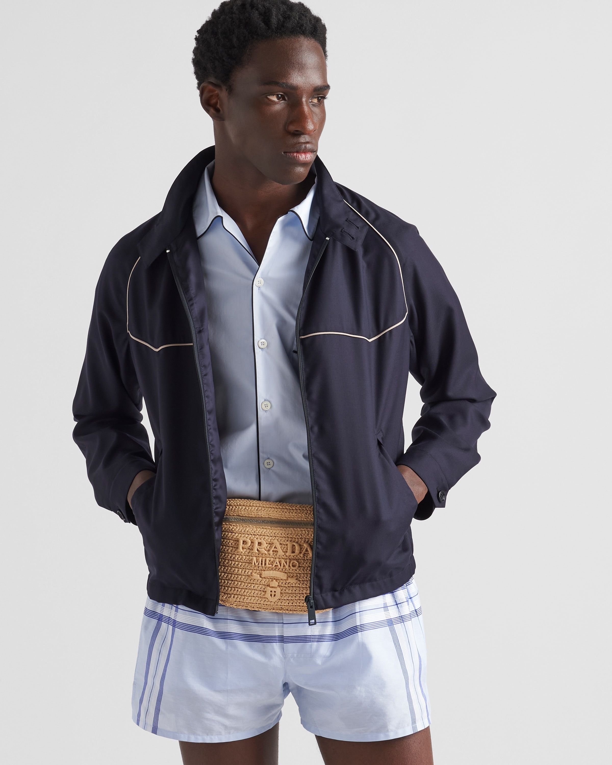 Prada oc11z0625 Wool And Silk Blouson Jacket in Navy Size US S / EU 44-46 / 1 - 3 Thumbnail