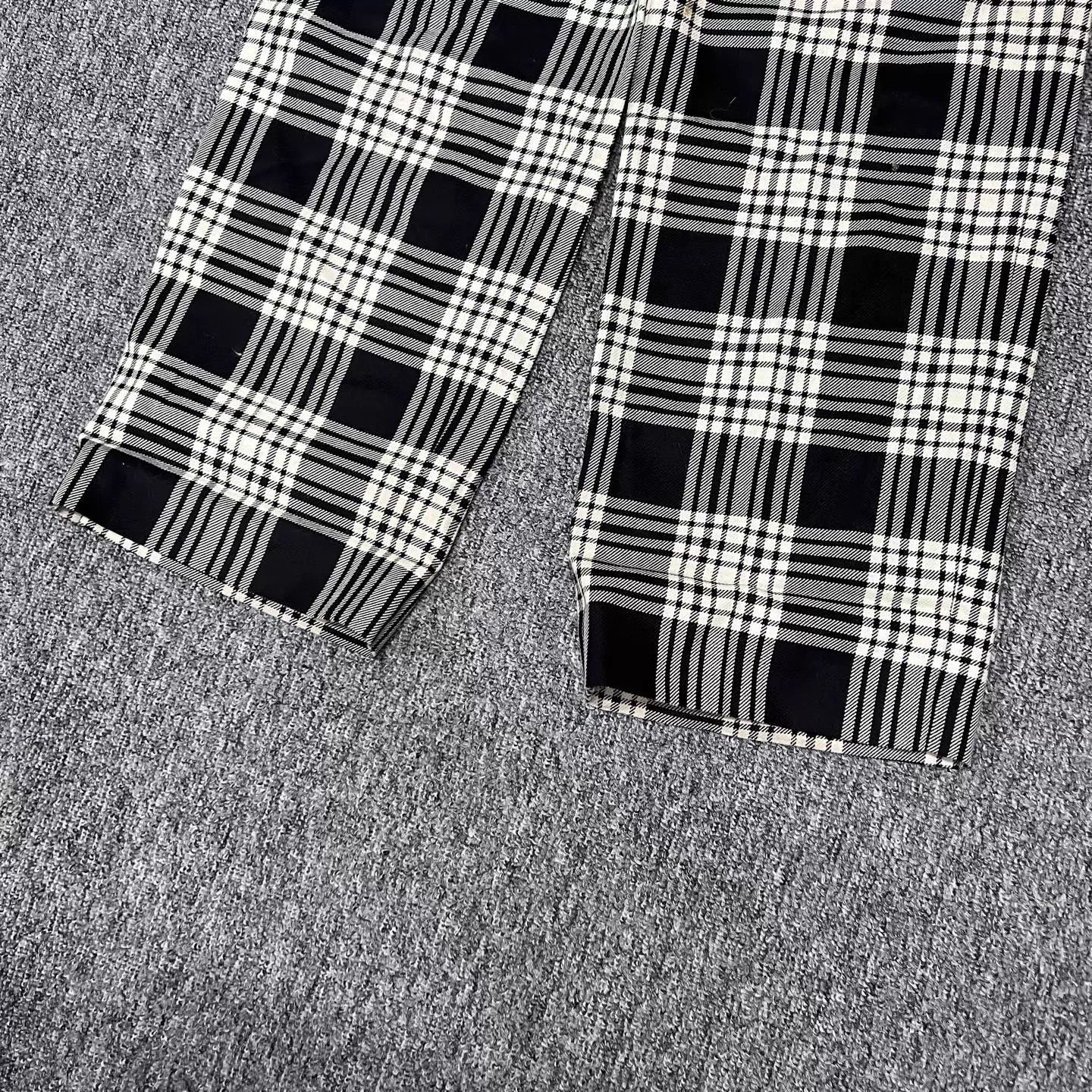 Miu Miu MIU MIU Logo Checked Black/White Wide-Leg Trousers Size 24" / US 00 / IT 34 - 6 Thumbnail