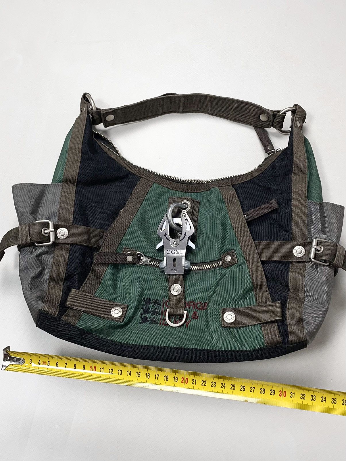 Japanese Brand George Gina & Lucy Popalicious Green Alyx Carabiner Bag GGL Size ONE SIZE - 8 Thumbnail
