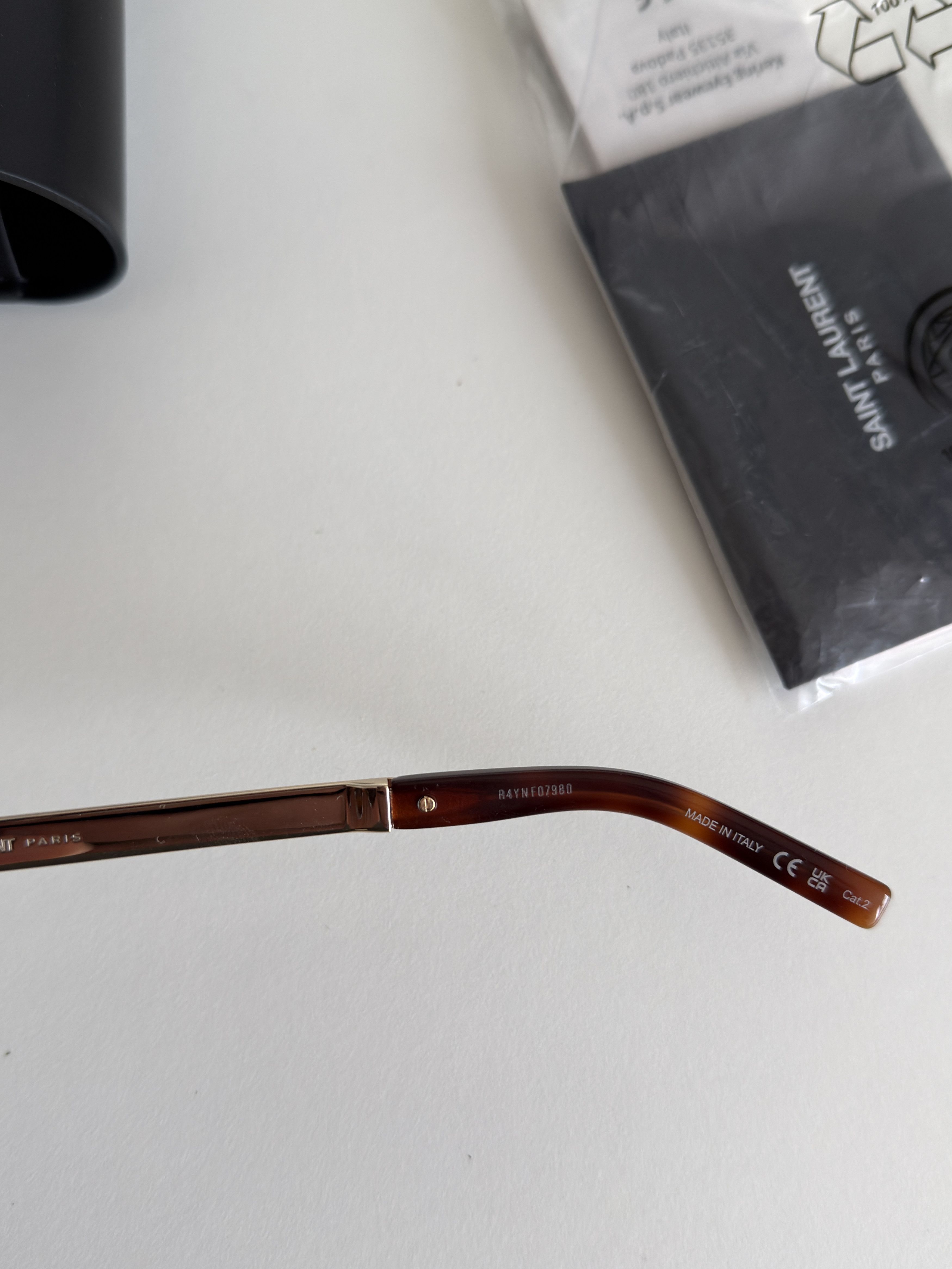 Saint Laurent Paris Saint Laurent sunglasses Size ONE SIZE - 9 Thumbnail