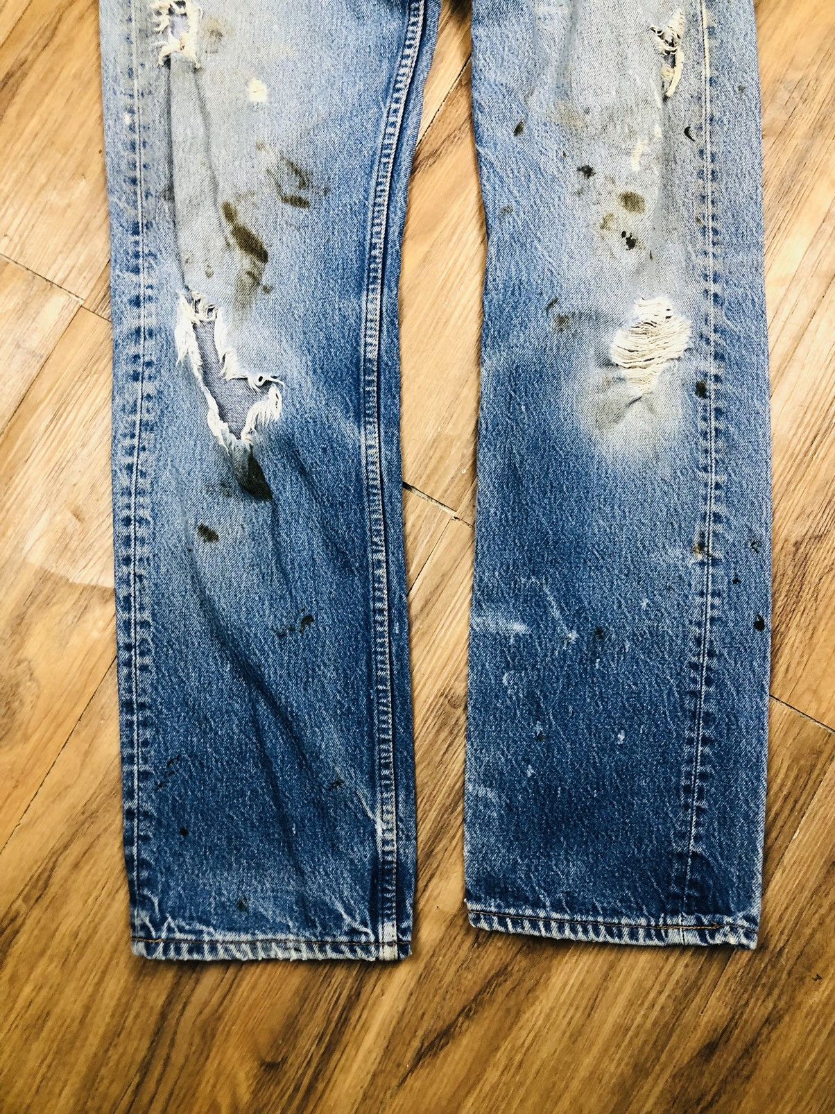 Levi's Levis Distresses Jeans (37) Size US 29 - 4 Thumbnail