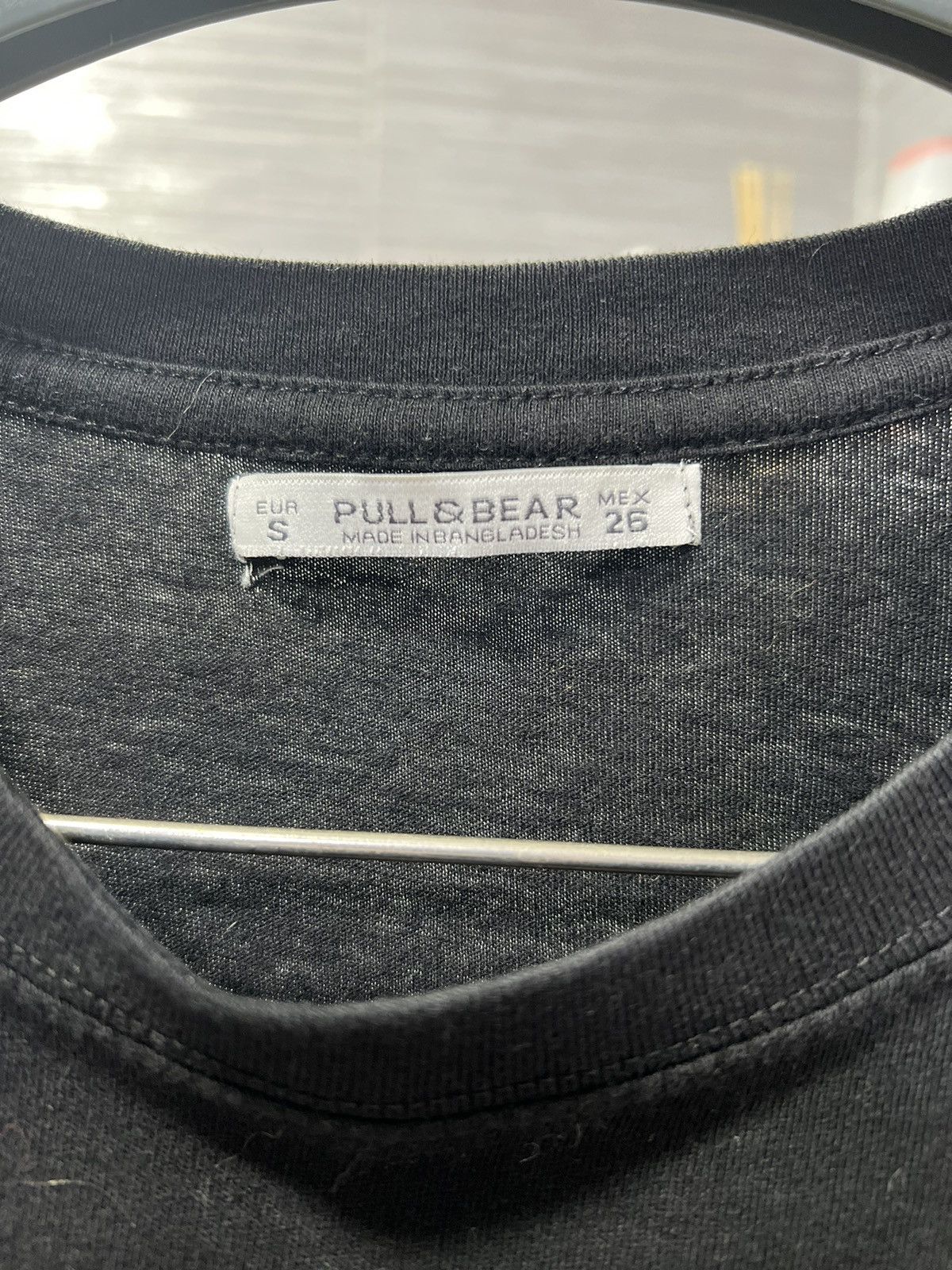 Pull & Bear Pull & Bear Women's Black Cotton Text Print Short Sleeve Size S / US 4 / IT 40 - 5 Thumbnail