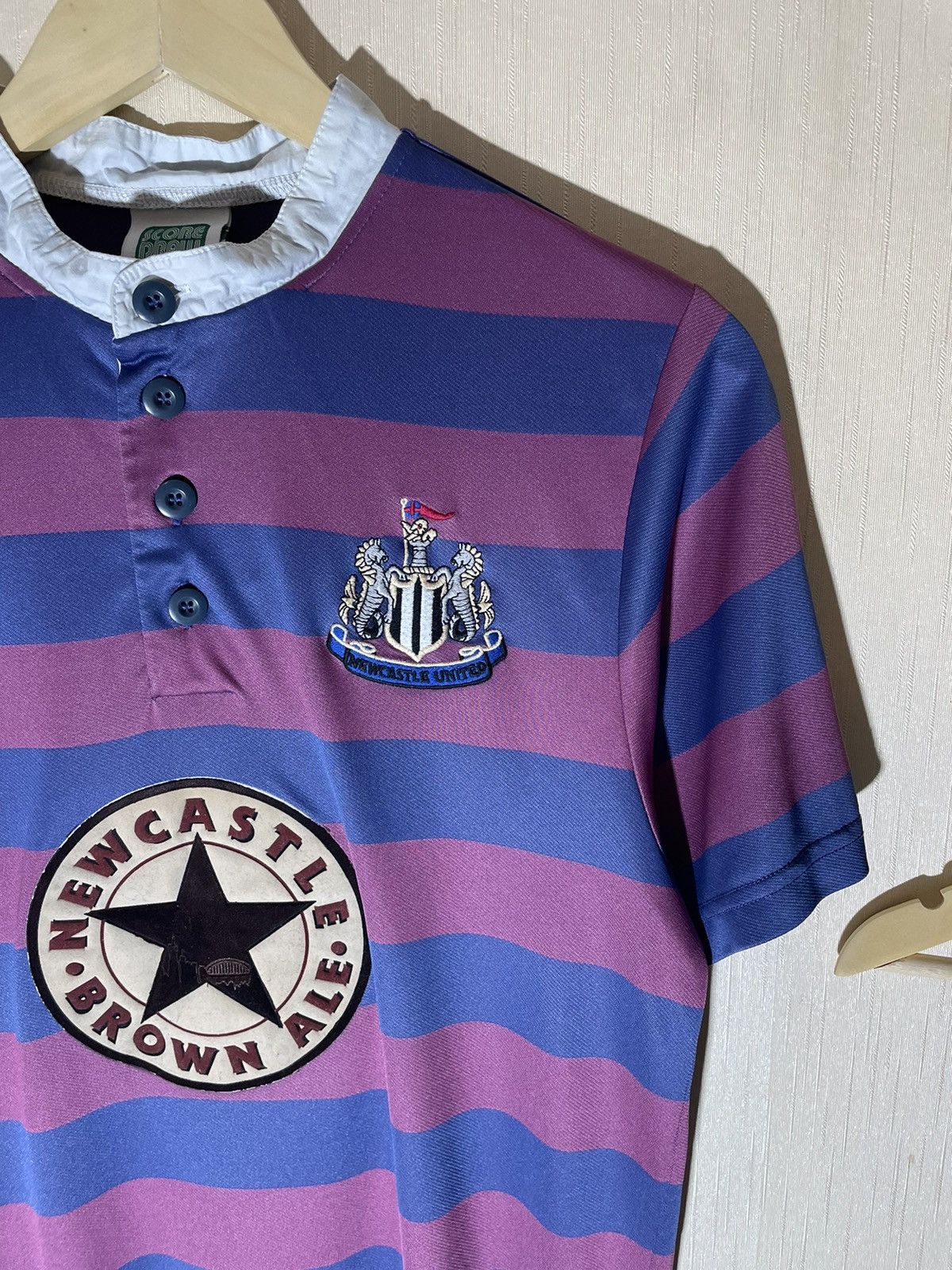 Other Newcastle Score Draw retro jersey Size US M / EU 48-50 / 2 - 2 Thumbnail