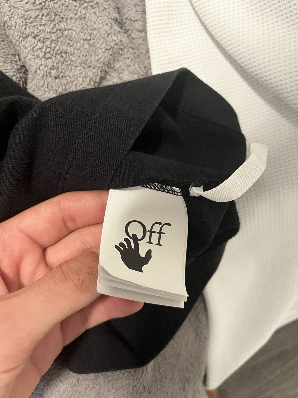 Off-White Off-white short sleeve LIMITED Size US M / EU 48-50 / 2 - 4 Thumbnail