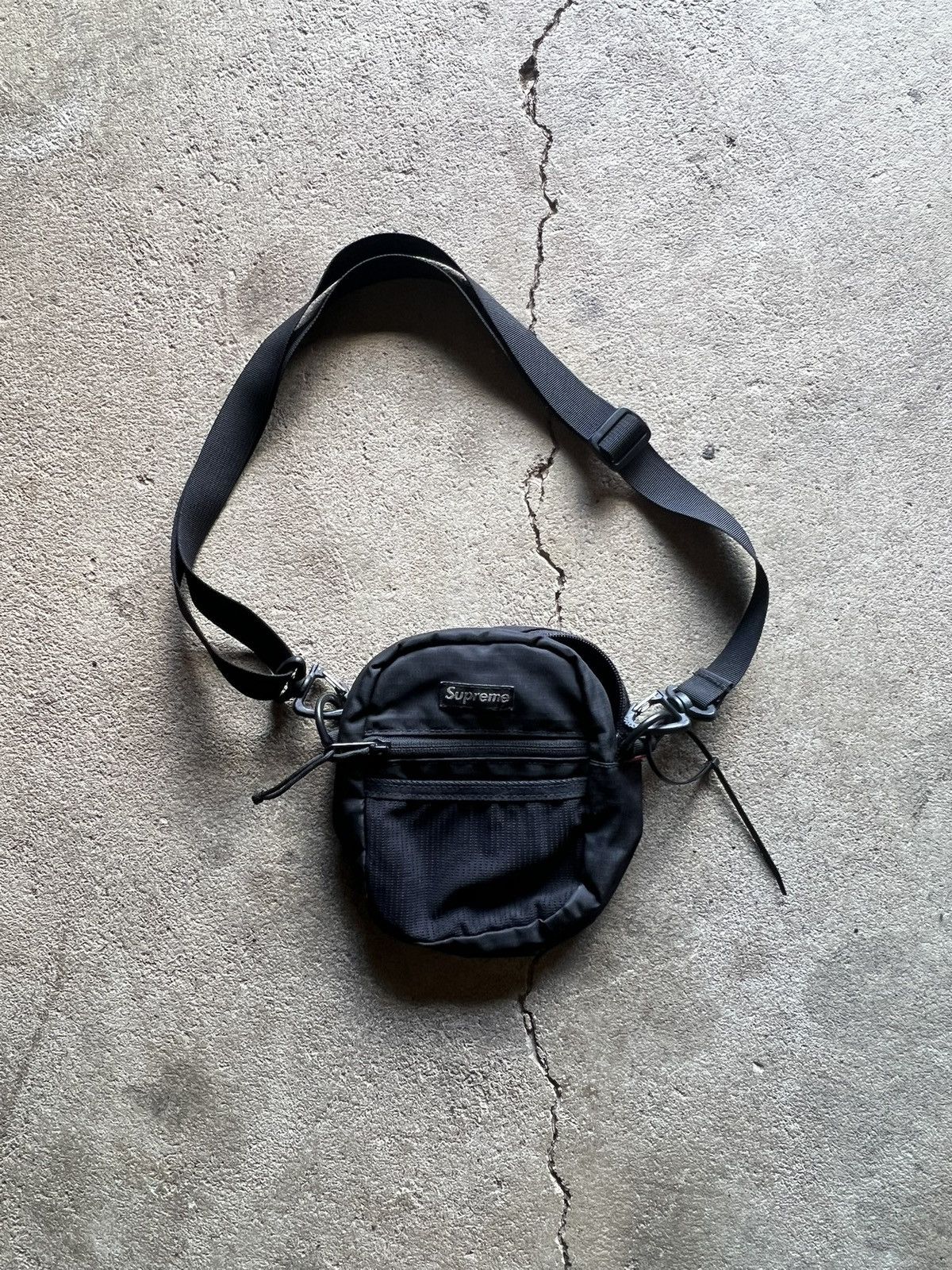Supreme　Cordura Shoulder Bag ショルダーバック 黒 Supreme Shoulder Bag - Supreme 通販 Online Shop A-1 RECORD