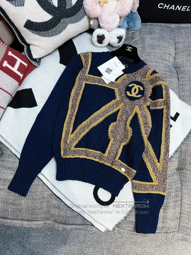 Chanel Chanel Blue Gold CC Knit Sweater . Size US M / EU 48-50 / 2 - 7 Thumbnail
