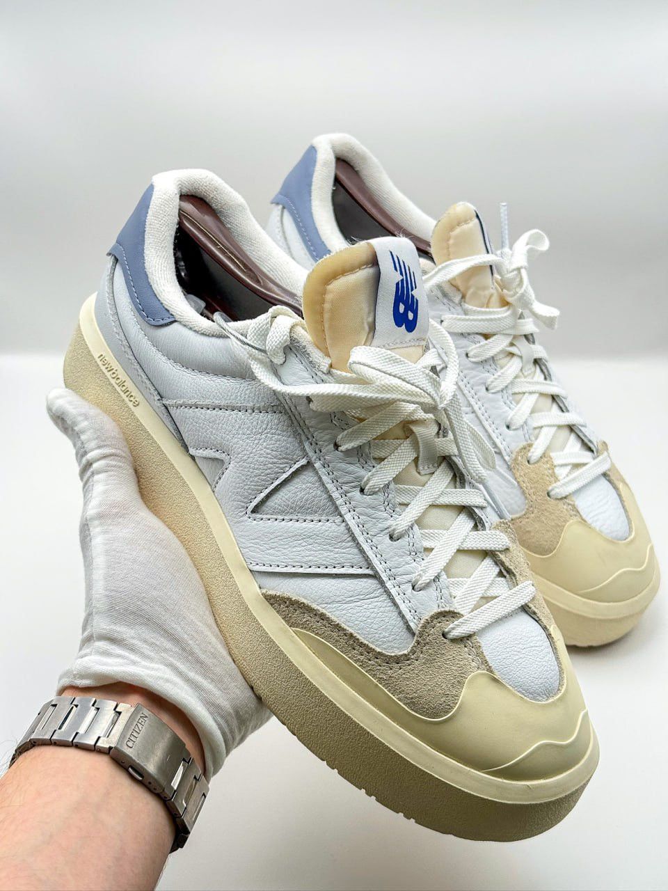 New Balance New Balance CT302 White/Cream Leather Sneakers Size US 8.5 / EU 41-42 - 2 Thumbnail